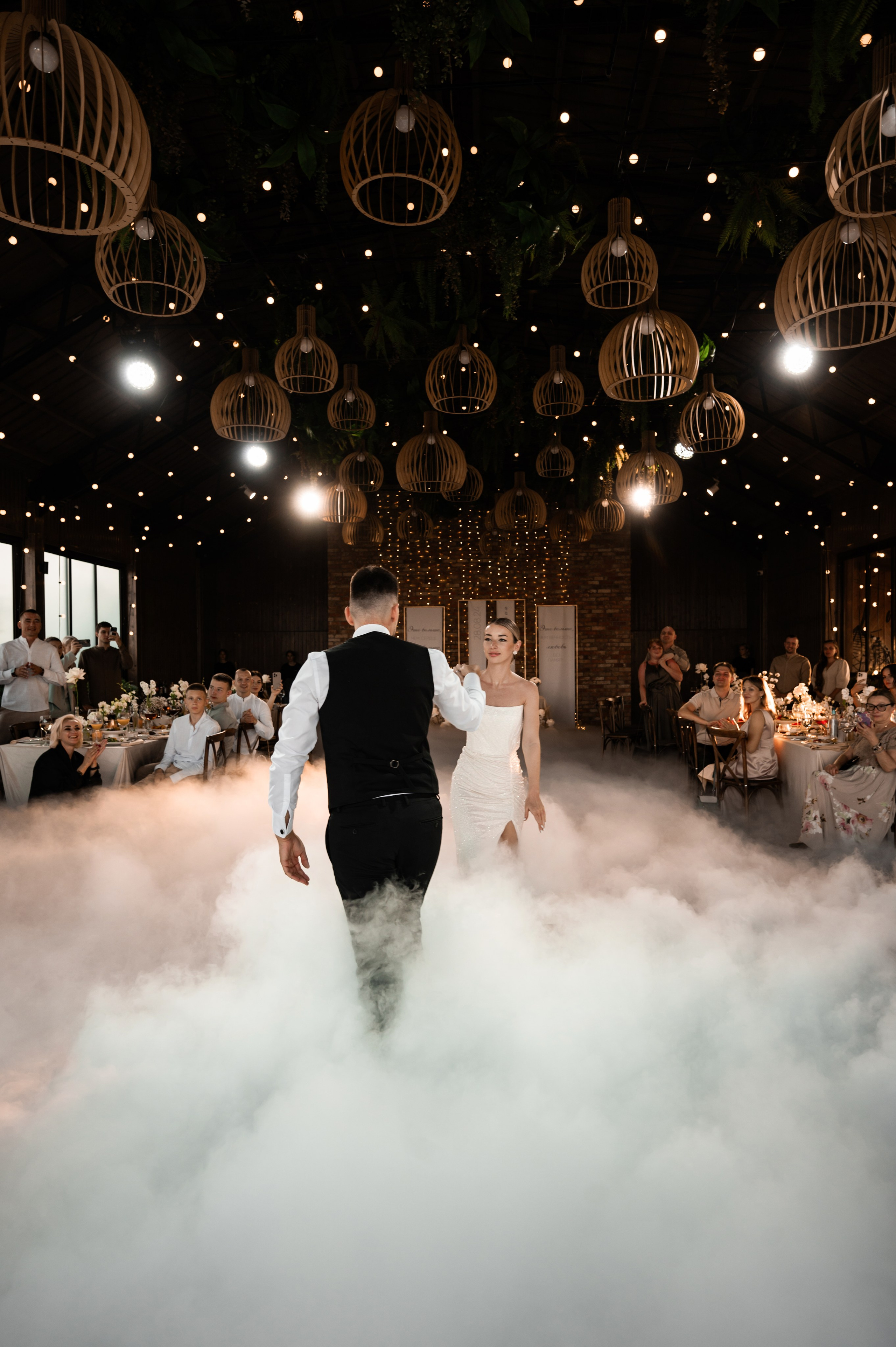 2024. Богдан и Ирина. Свадебный и семейный фотограф в Москве и Европе Евгения Амелина