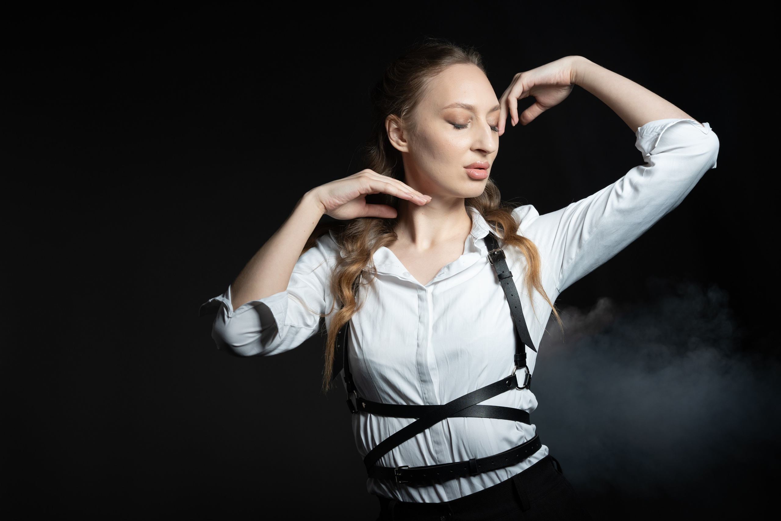 Студийный женский портрет. Тонкая грань между классикой и современностью. Фотограф |Ленинск, Волжский, Волгоград| Наталья Савилова