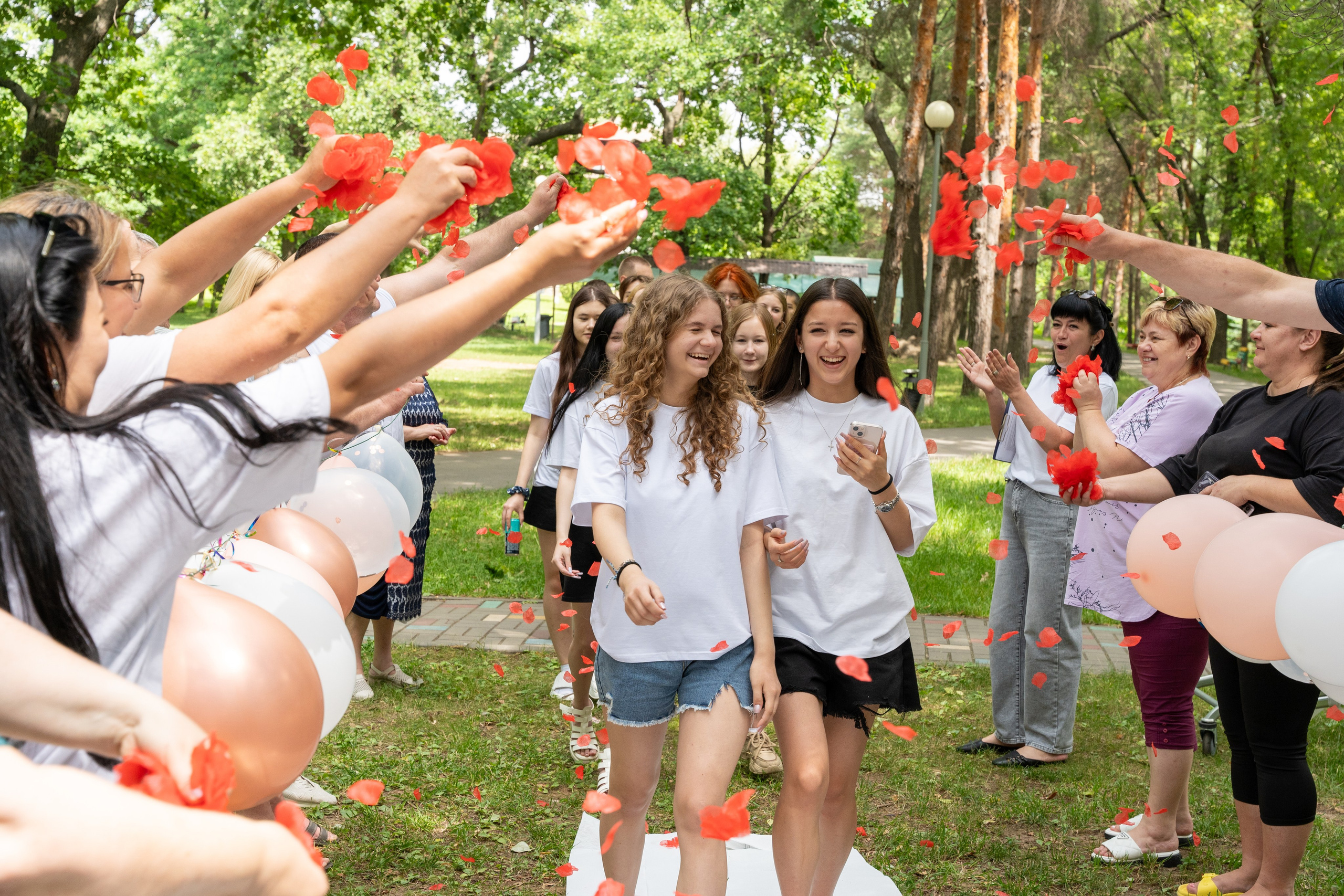 Прощай, школа, здравствуй, мир! Последний звонок и выпускной 9 А» класса. Фотограф |Ленинск, Волжский, Волгоград| Наталья Савилова
