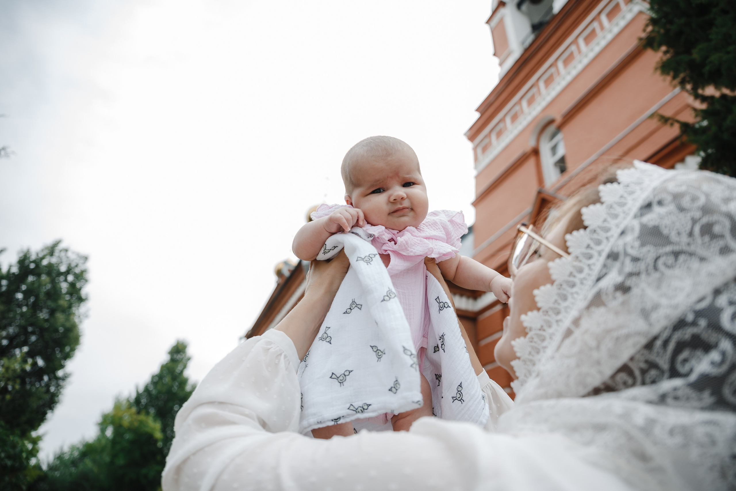 Крещение в храме Спаса Нерукотворного Образа в Б.Свинорье Г.Москвы. Фотограф на Крещение Москва