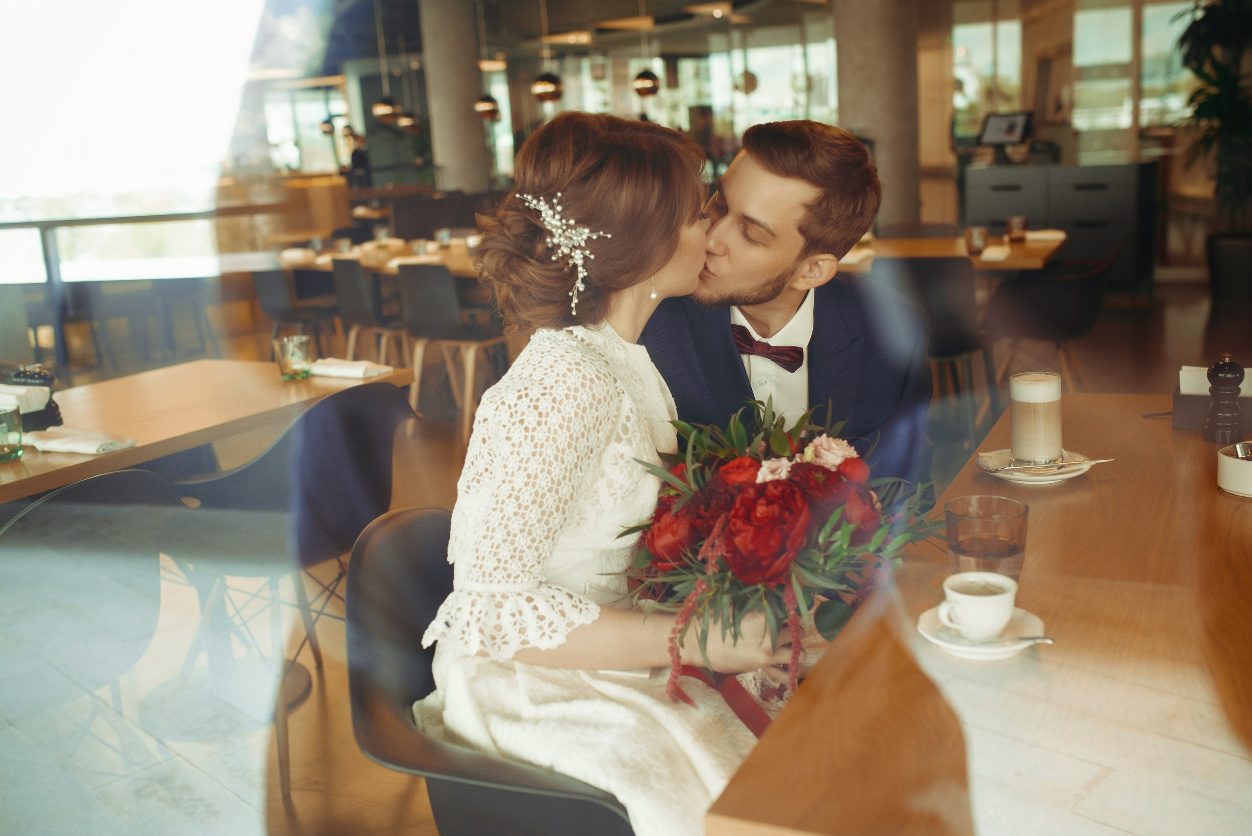 Свадебный фотограф в Екатеринбурге – цены и портфолио. Фотосъемка свадьбы в Екатеринбурге | Профессиональный фотограф. Фотограф Сергей Якубицкий Екатеринбург