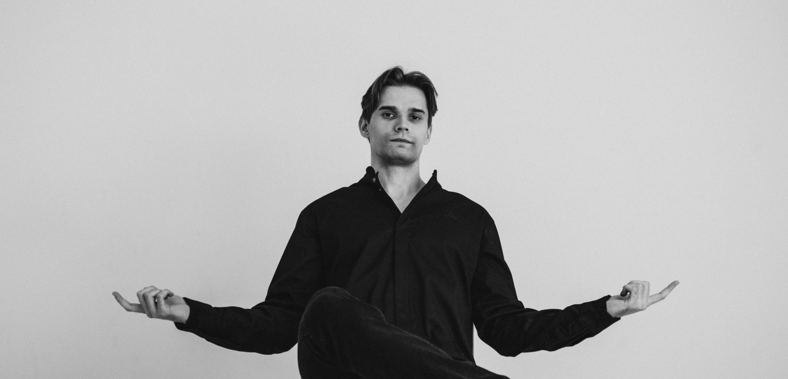 Портретный фотограф Артемий Андреев Екатеринбург Фэшн фотограф Екатеринбург