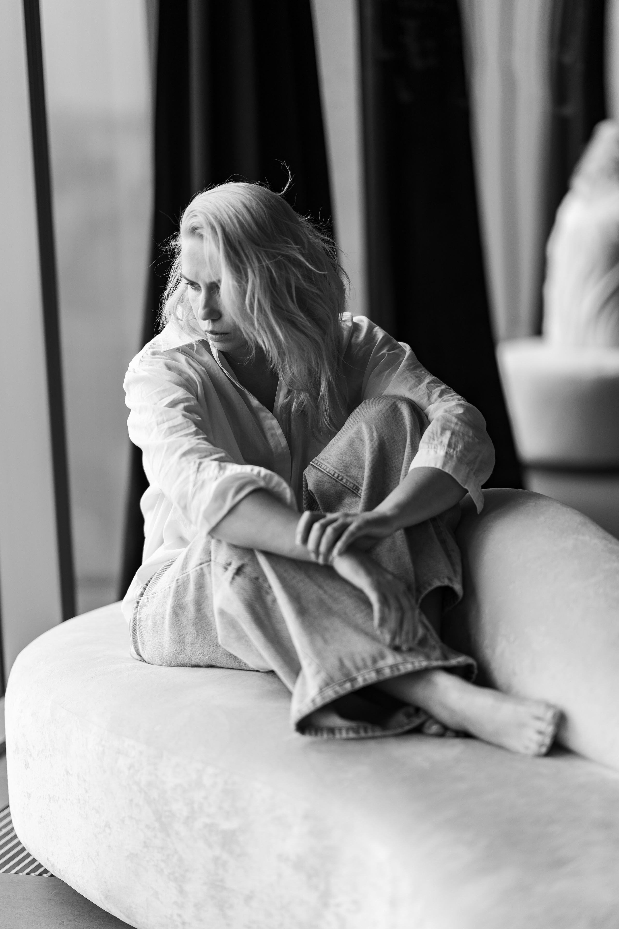 Женский портрет 35+. Женский портретный фотограф 35+ Воронеж. Добро пожаловать в магию ЧБ портрета