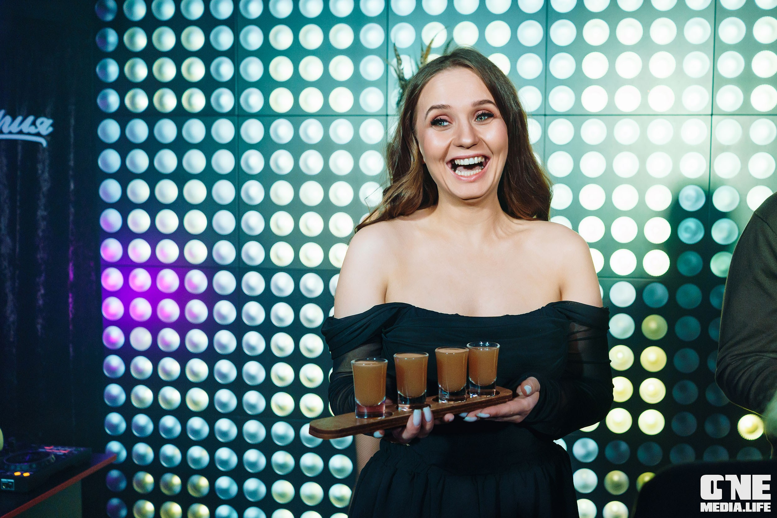 Фоторепортаж из караоке-клуба Эйфория. One Media Life: фоторепортажи, фотоотчеты с мероприятий и заведений