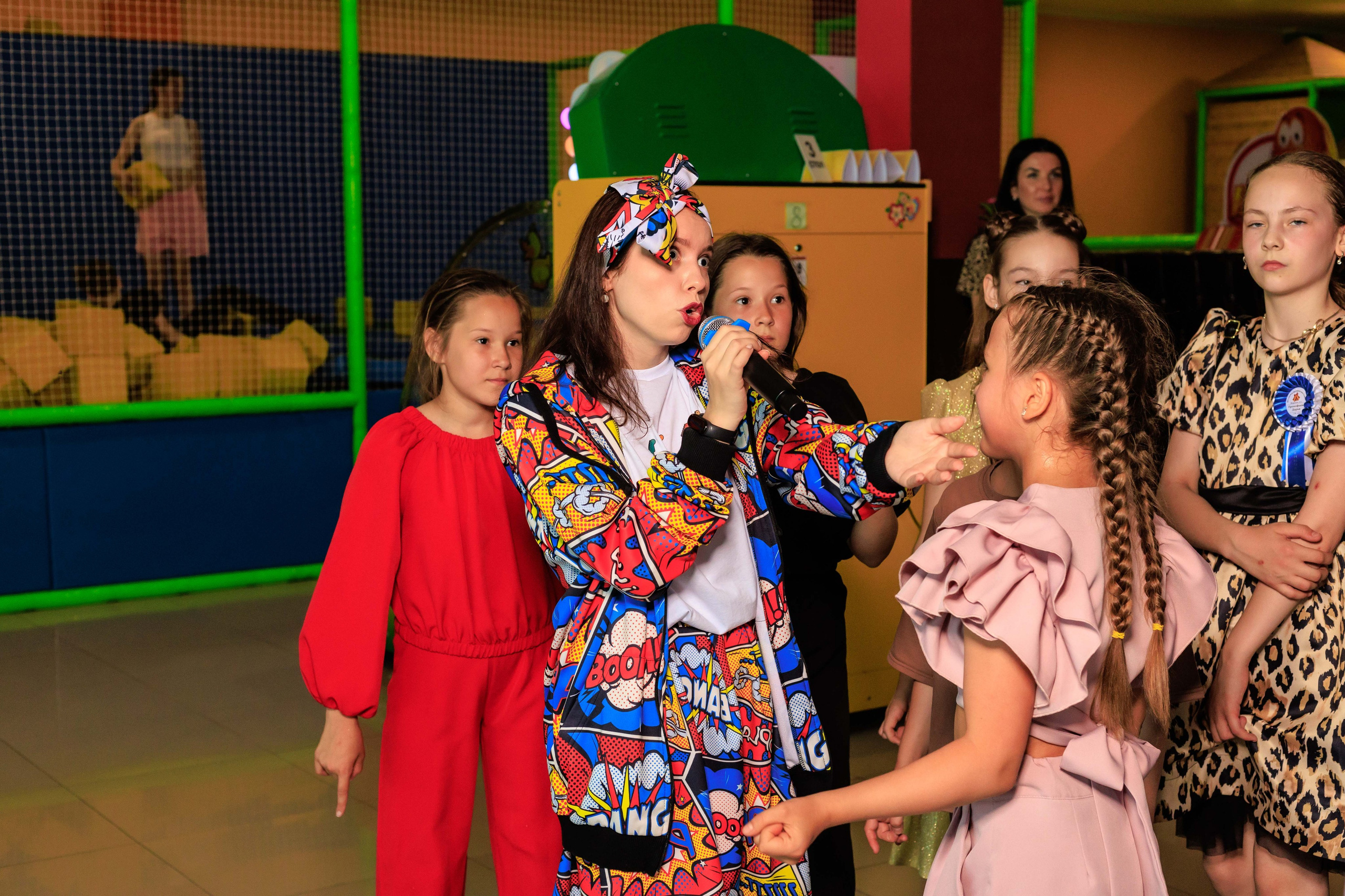 Выпускной 4 класс. Фотограф в Москве Дмитрий Емельянов