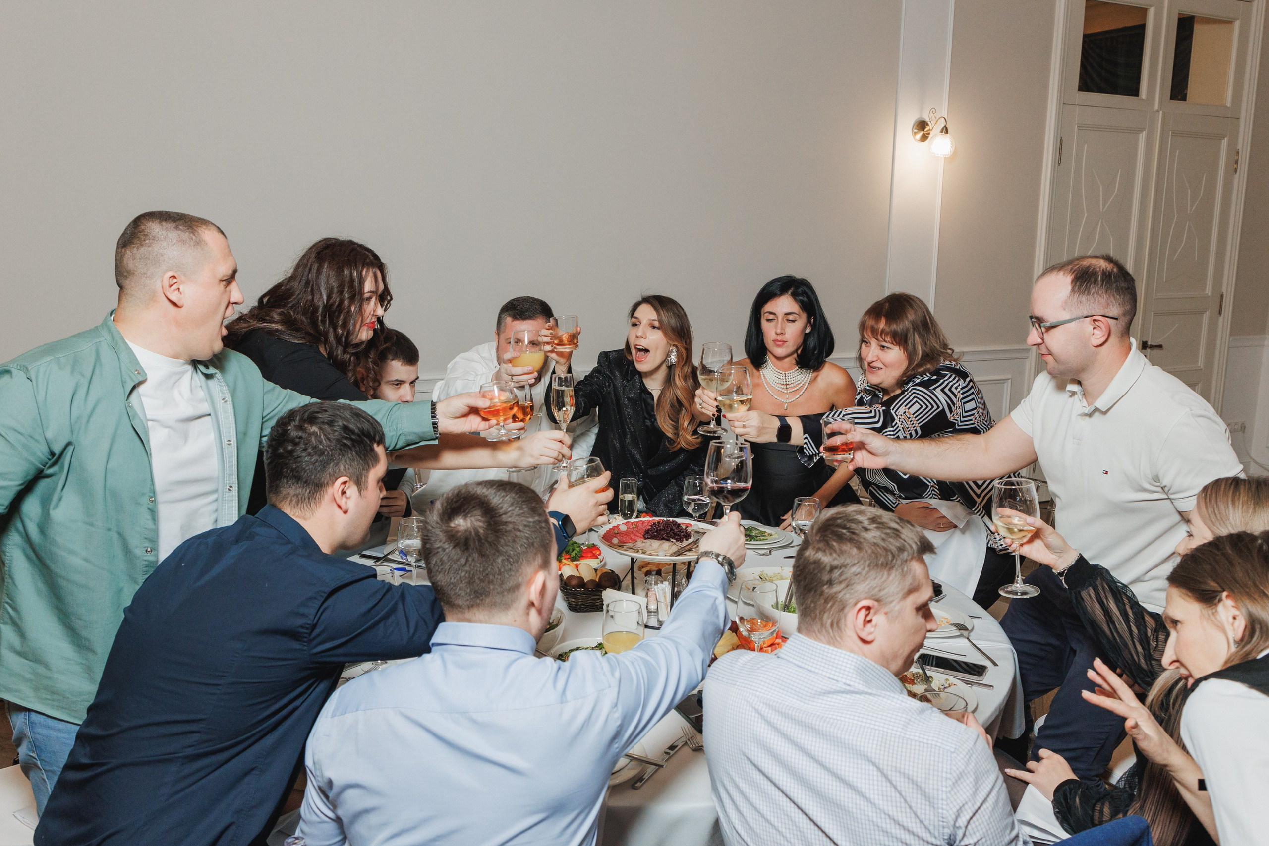 Новогодний корпоратив. Фотограф в Москве Дмитрий Емельянов