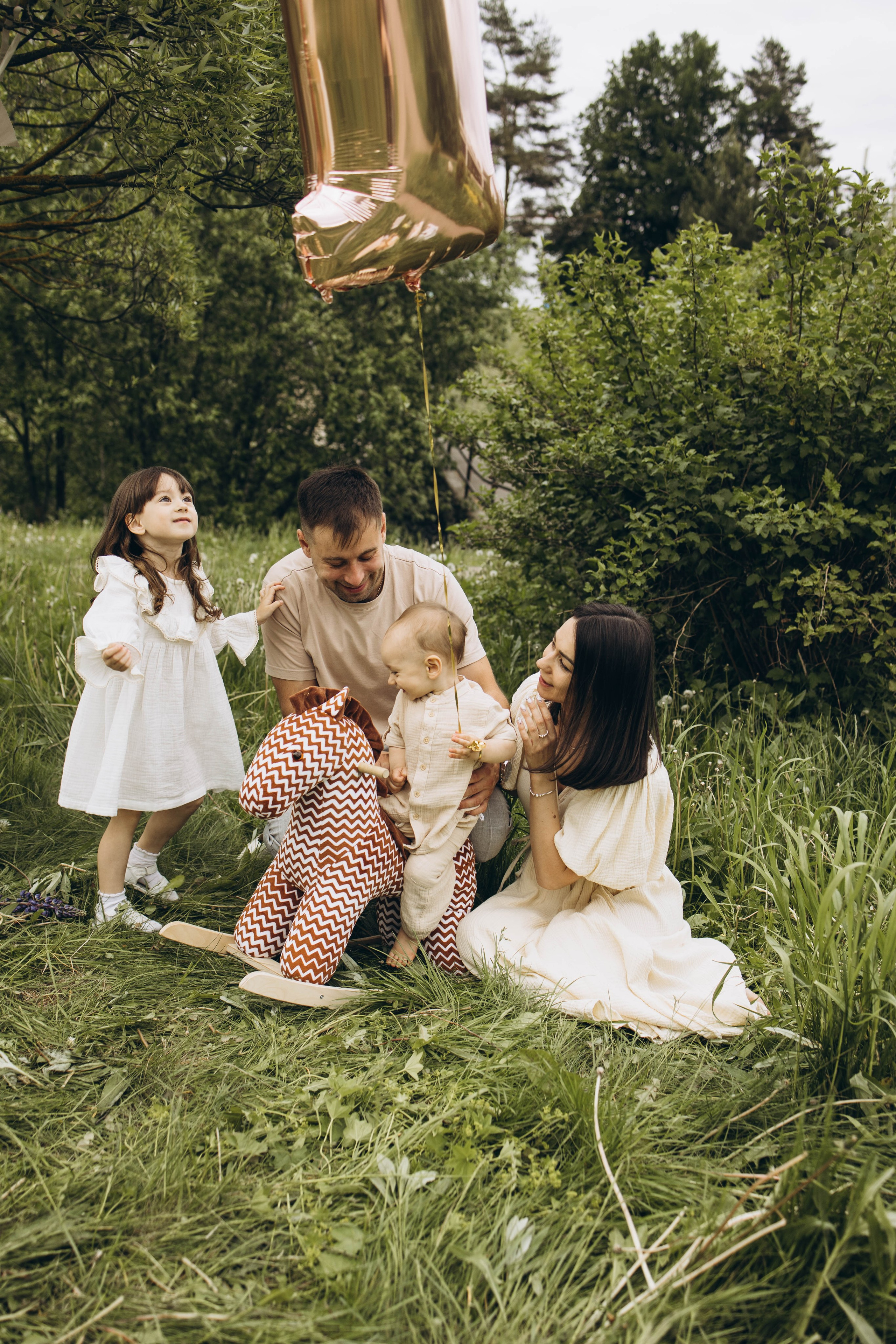 Маша, Женя, Ариана и Мирон. Семейный фотограф в Москве Виктория Ястребинская