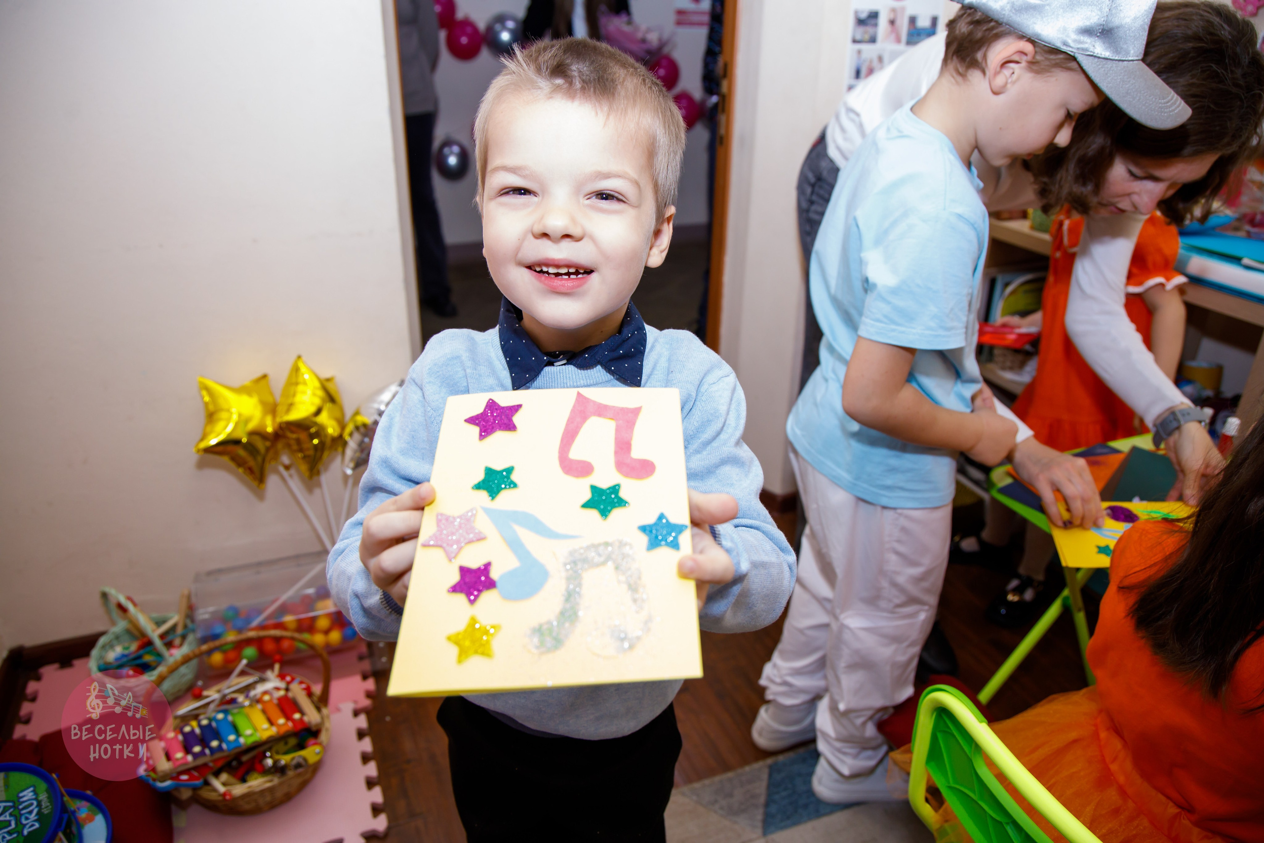 Веселый праздник с вокальной студией «Веселые Нотки». Профессиональная фото и видеосъемка. Москва