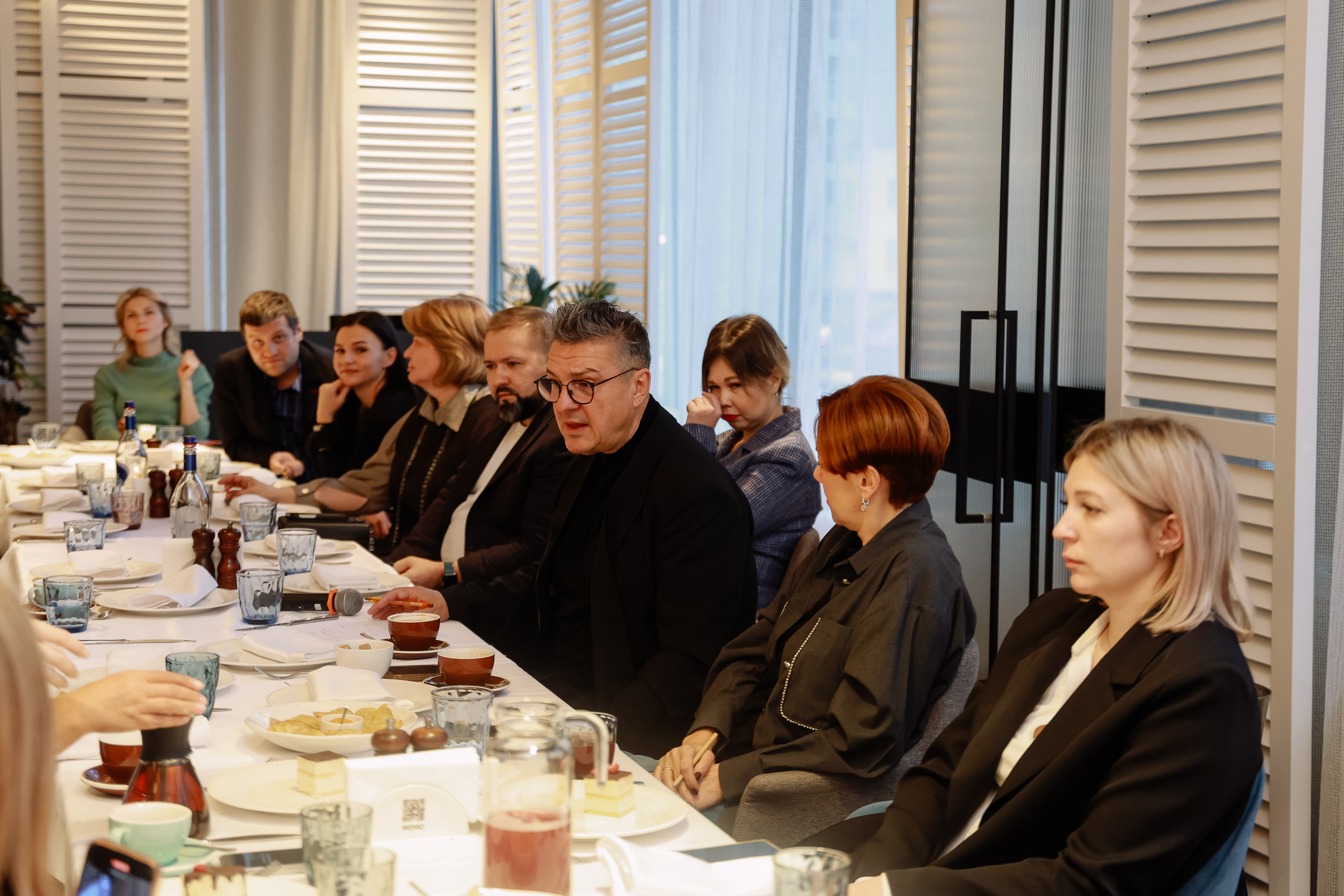 Бизнес завтрак с Игорем Стояновым. Фотограф Юлия Мальцева