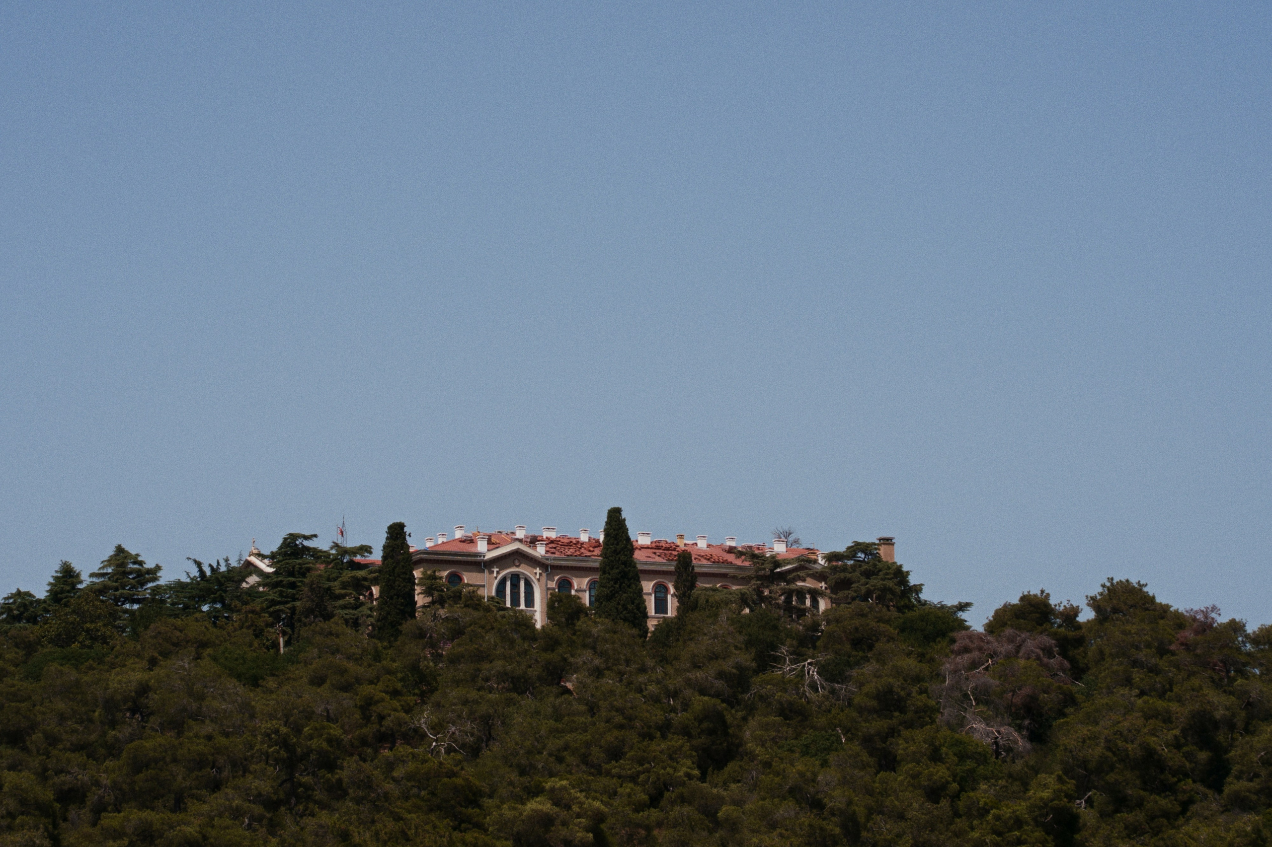 Büyükada х Heybeliada, Istanbul / Türkey SS25. Фотограф Юрин Евгений