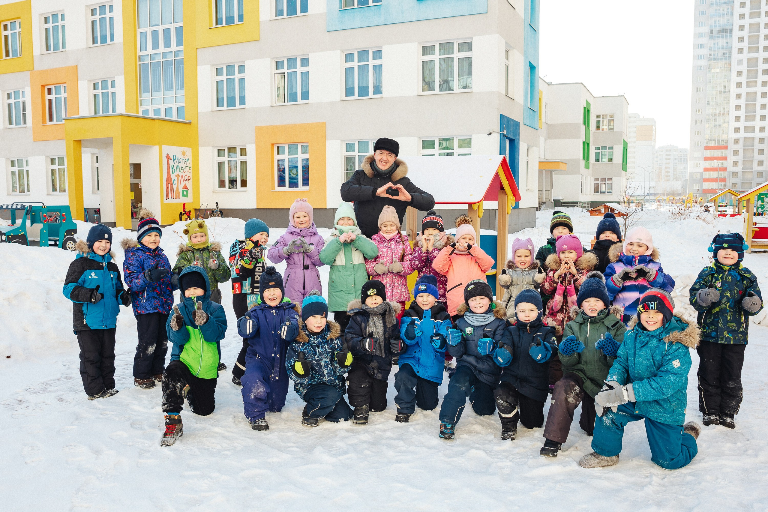Фото и видео на выпускной в школе и детском саду. Свадебный, семейный видеограф и фотограф в Екатеринбурге Николай Рыков