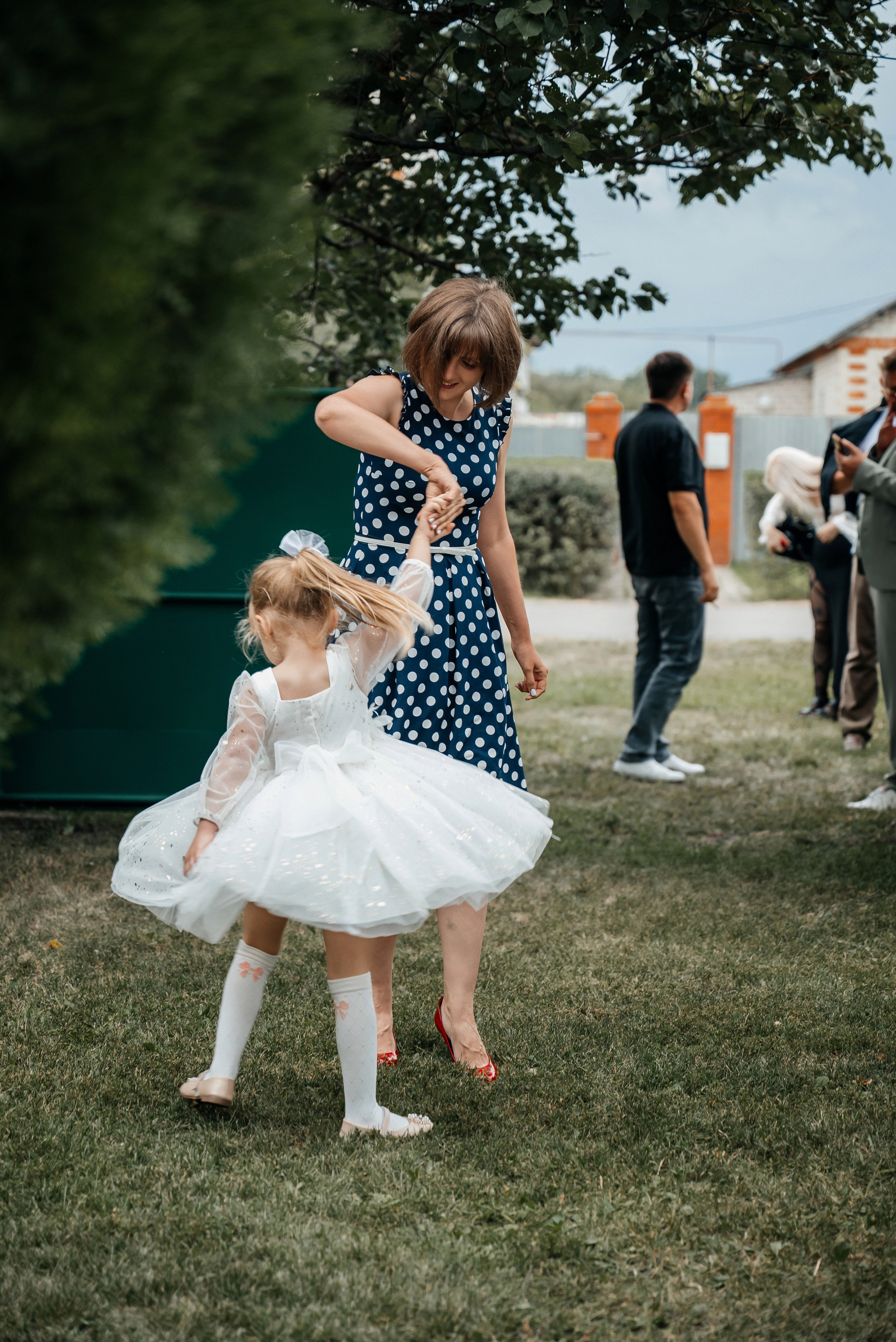 «Свадьба Даши и Артема». Школьный фотограф в Валуйках. Фотосессии для выпускников и изготовление выпускных альбомов в городе Валуйки и в Белгородской области
