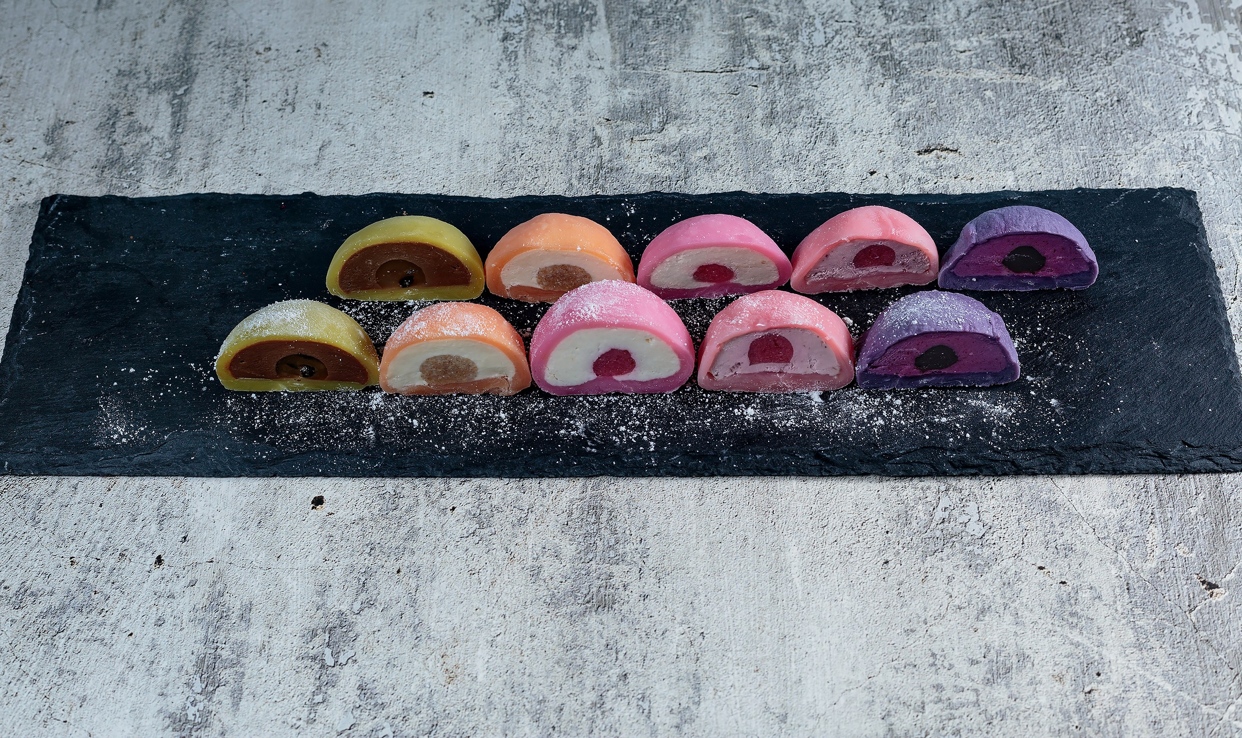 пирожное в кофейне-кондитерской Konfi