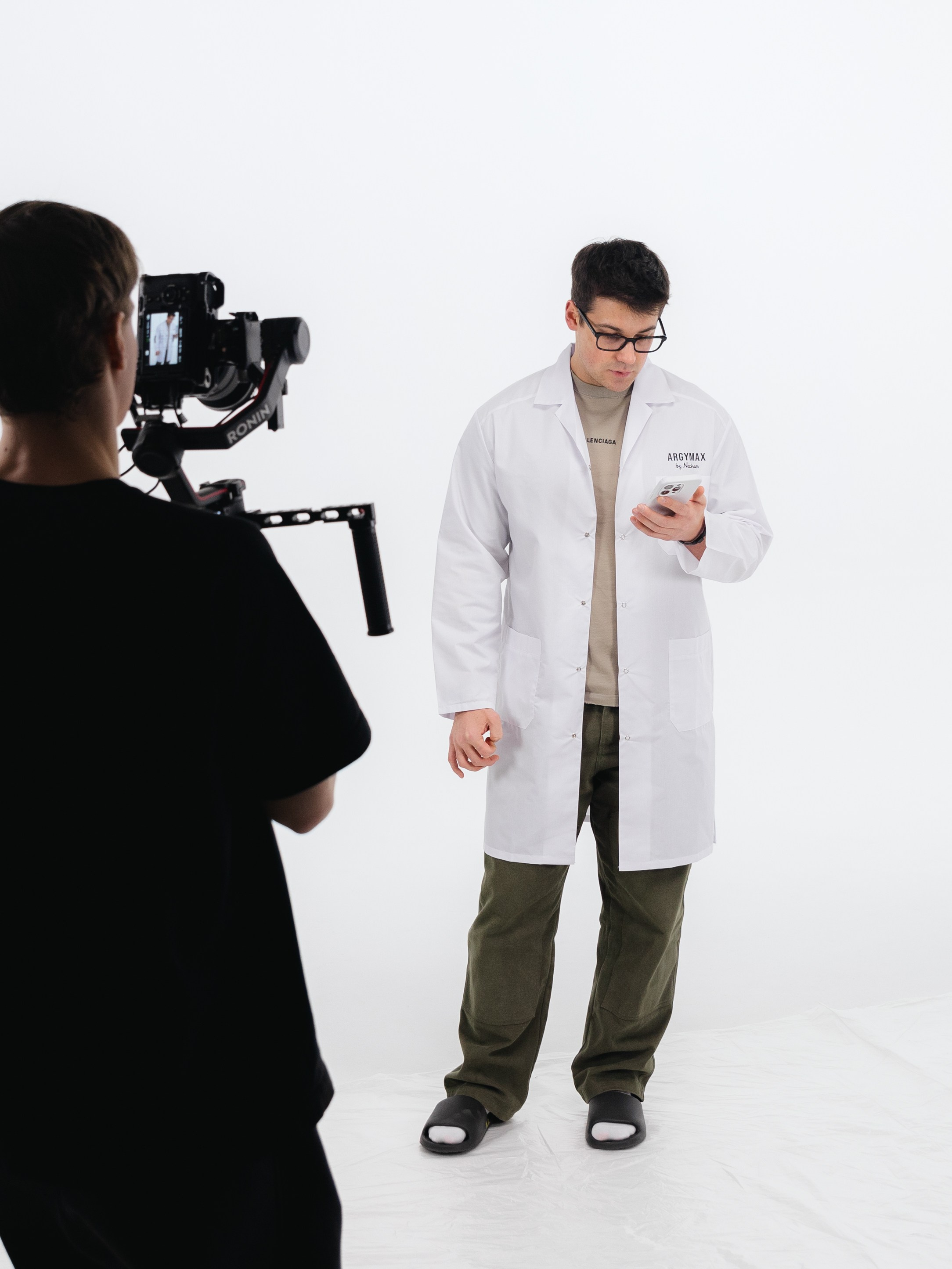 Бэкстейдж съемки Argymax. Фотограф Иван Косарев