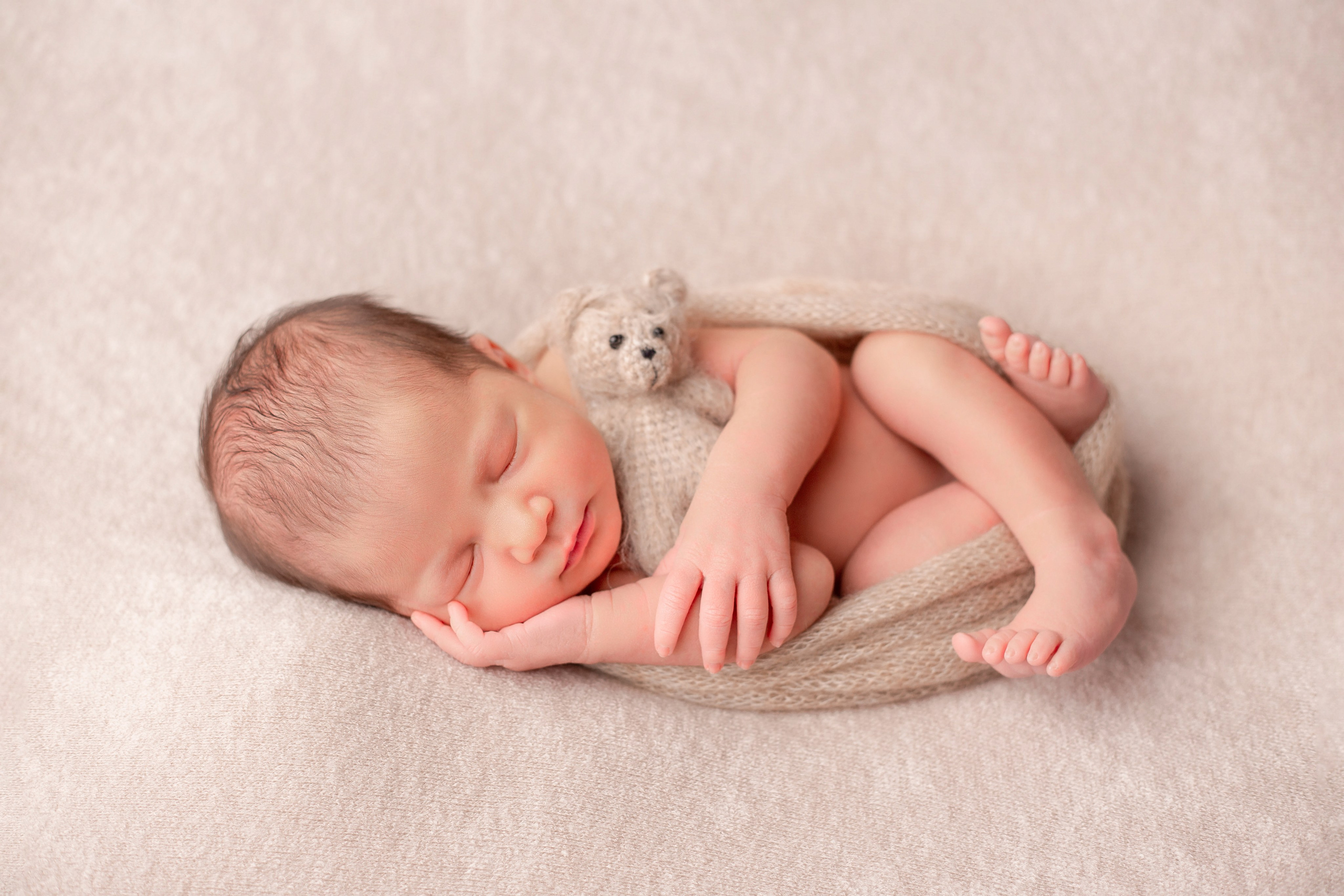 Только малыш. Фотограф новорожденных и детский фотограф в Радужном Васильева Елена