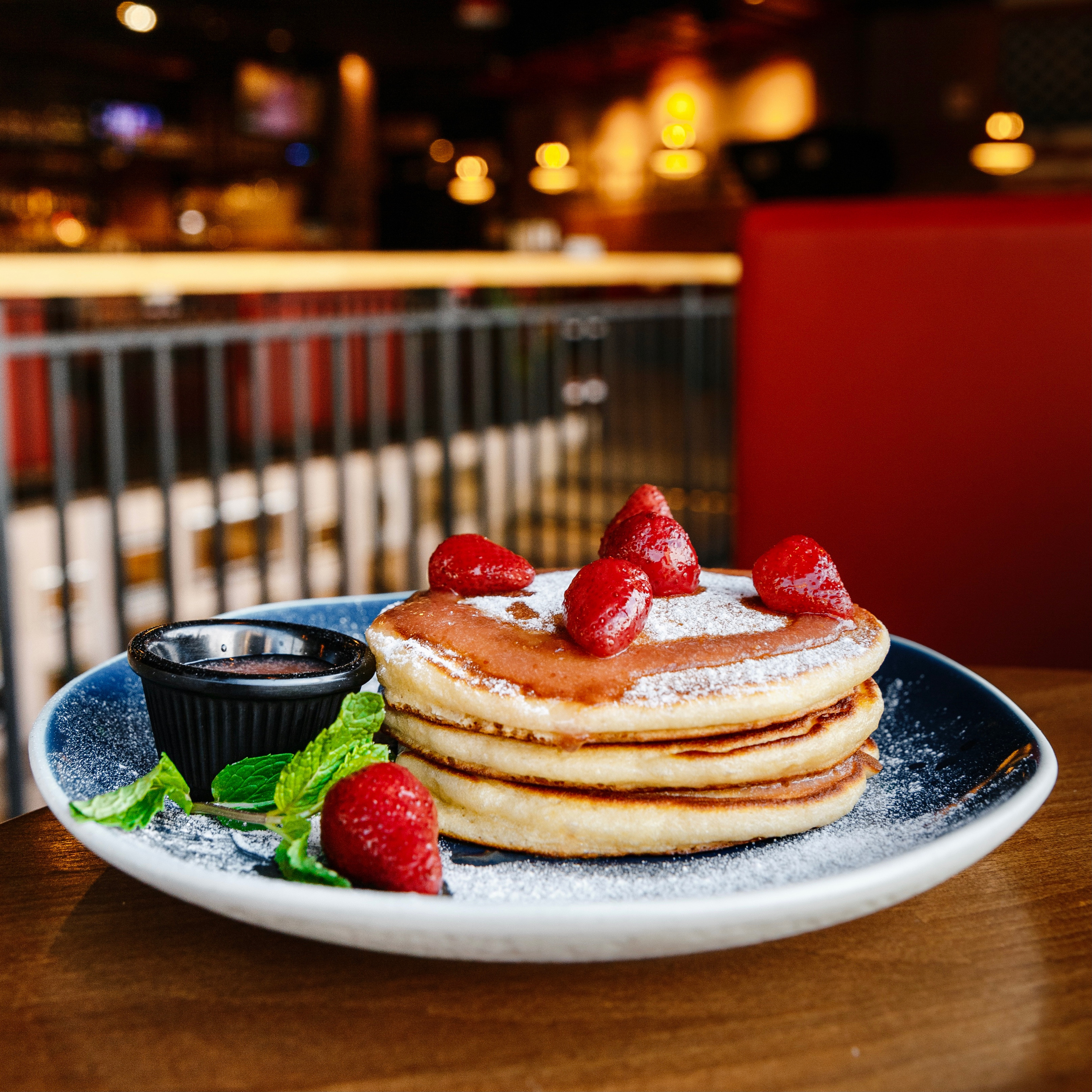 TGI FRIDAYS. AMODEO STUDIO