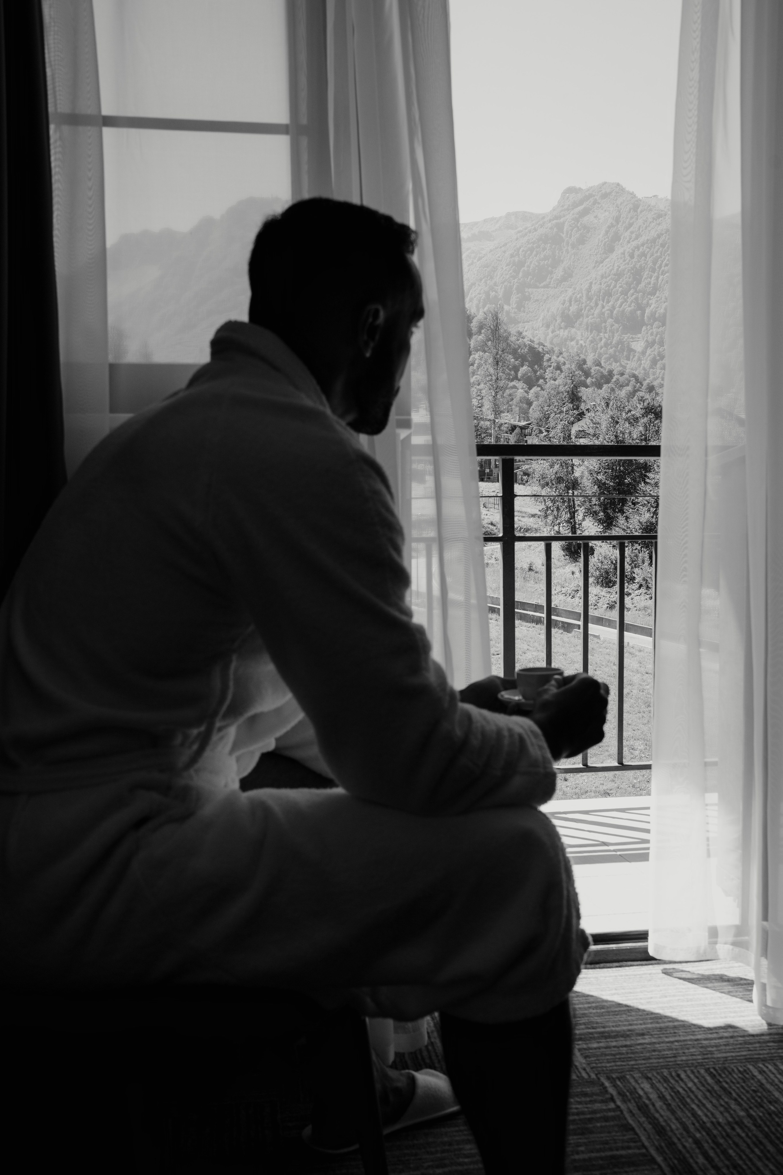 Свадебная фотосессия в горах Фотограф Сочи Красная поляна. Свадебный фотограф в Сочи и Адлере — Фотосессии на море и в горах | Виктор Рогулев