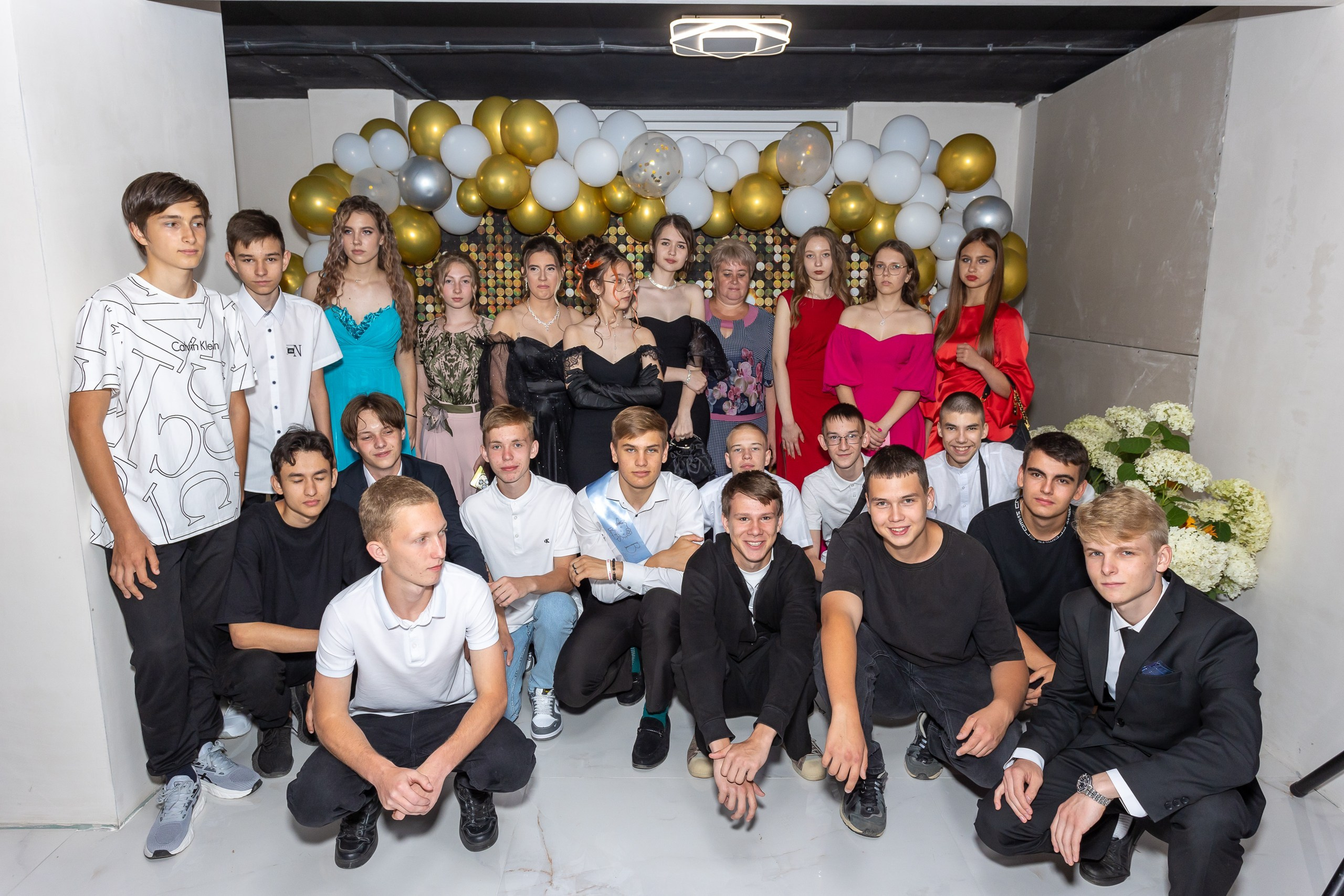 Вручение аттестата и выпускной вечер. Выпускные альбомы Майкоп, Краснодар Елена Золотарева