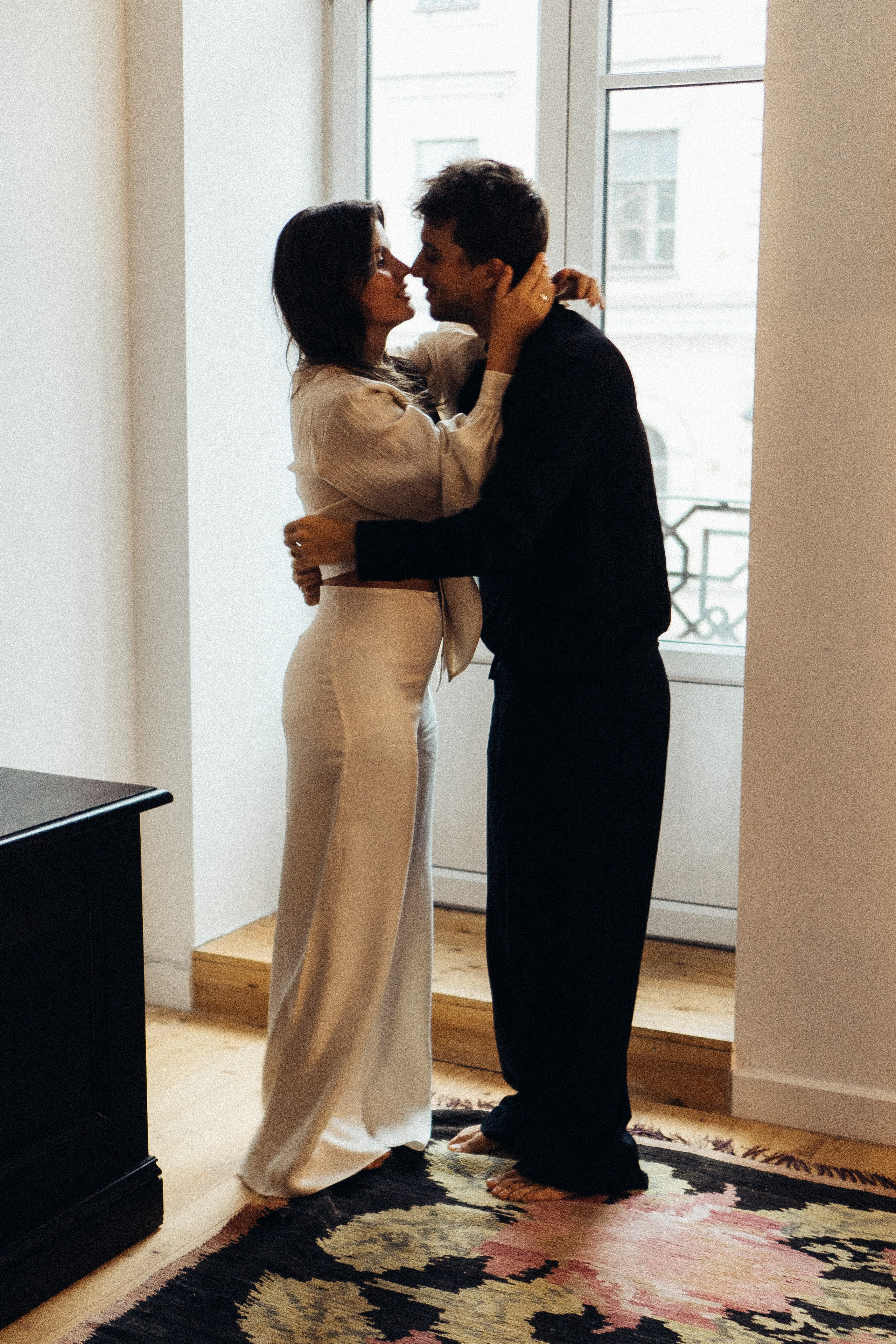 УТРО ЖЕНИХА И НЕВЕСТЫ В ПИТЕРСКОЙ КВАРТИРЕ И СЬЕМКА С СВАДЕБНЫХ ОБРАЗАХ. Профессиональный фотограф, Санкт-Петербург — Виктория Богомолова