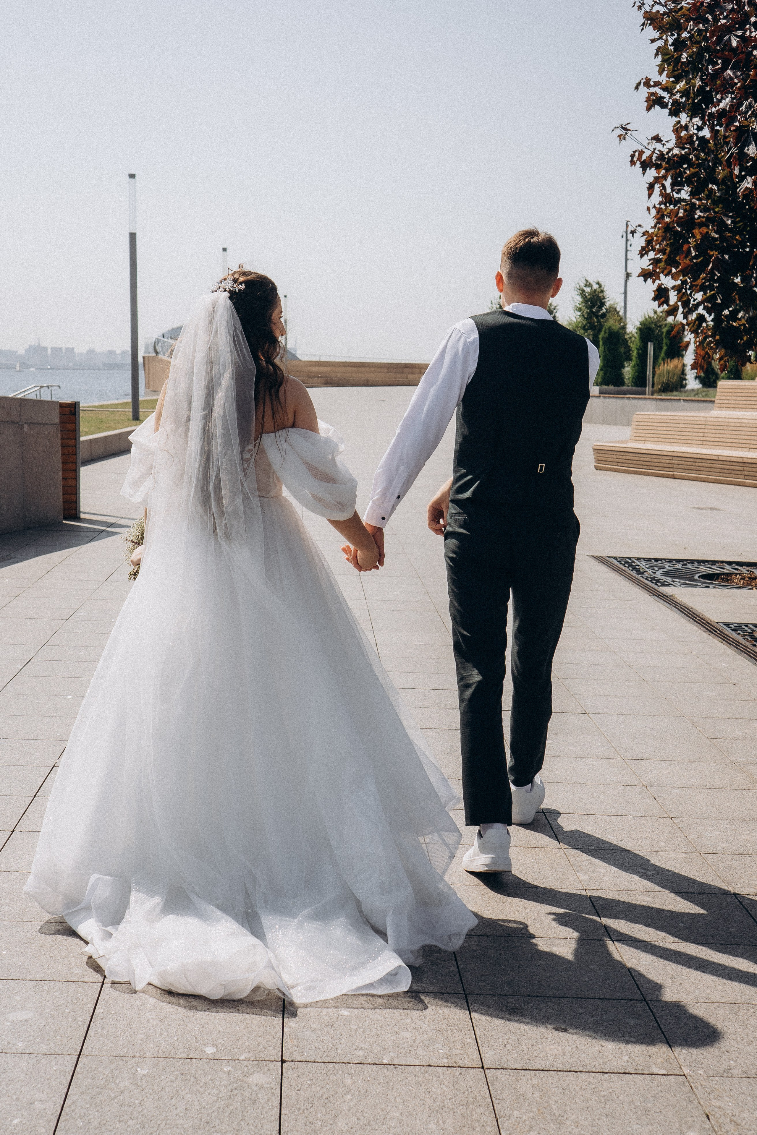 СВАДЕБНАЯ СЬЕМК В ПАРКЕ 300-ЛЕТИЯ. Профессиональный фотограф, Санкт-Петербург — Виктория Богомолова