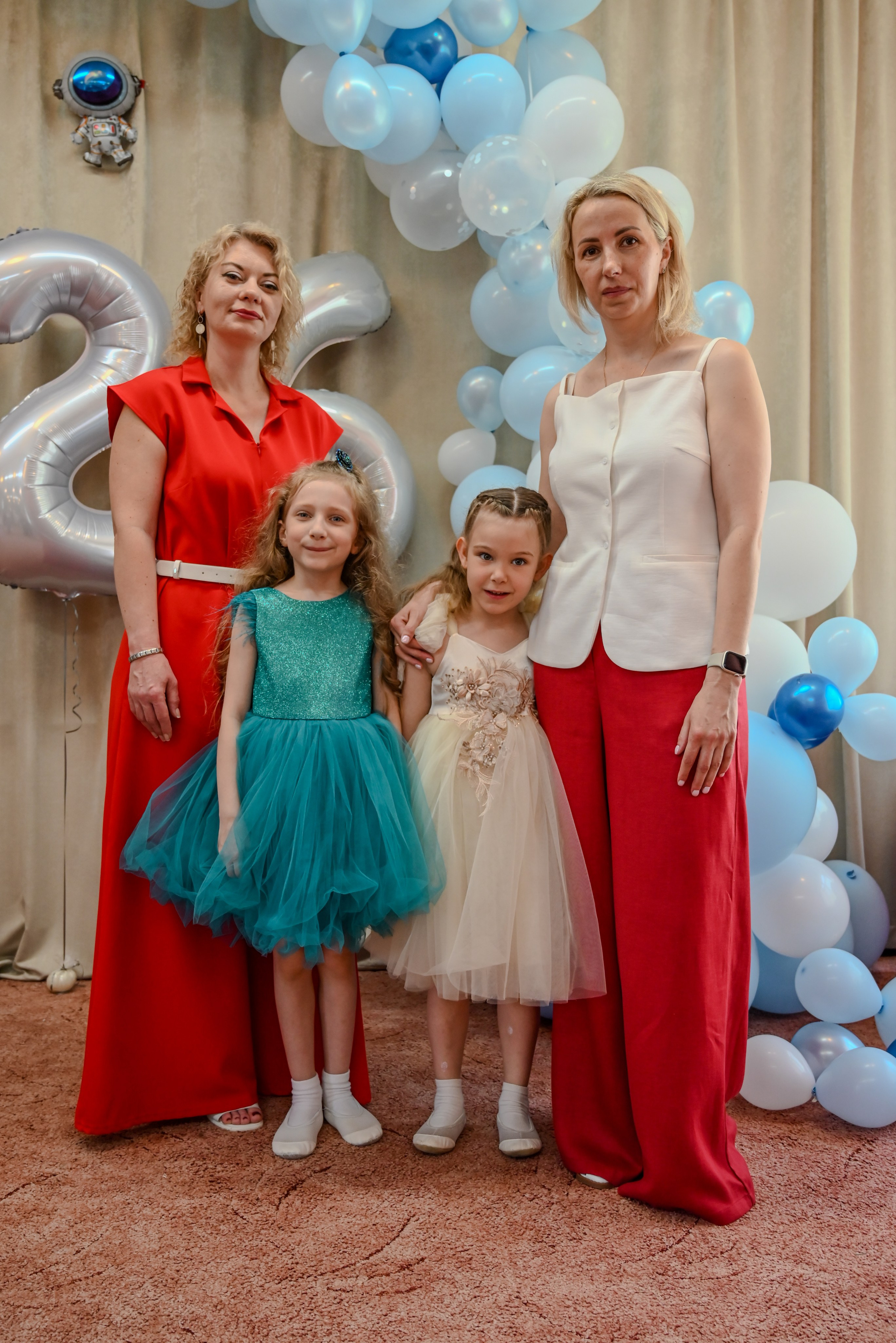 Выпускной 2026. Семейный и детский фотограф Москва