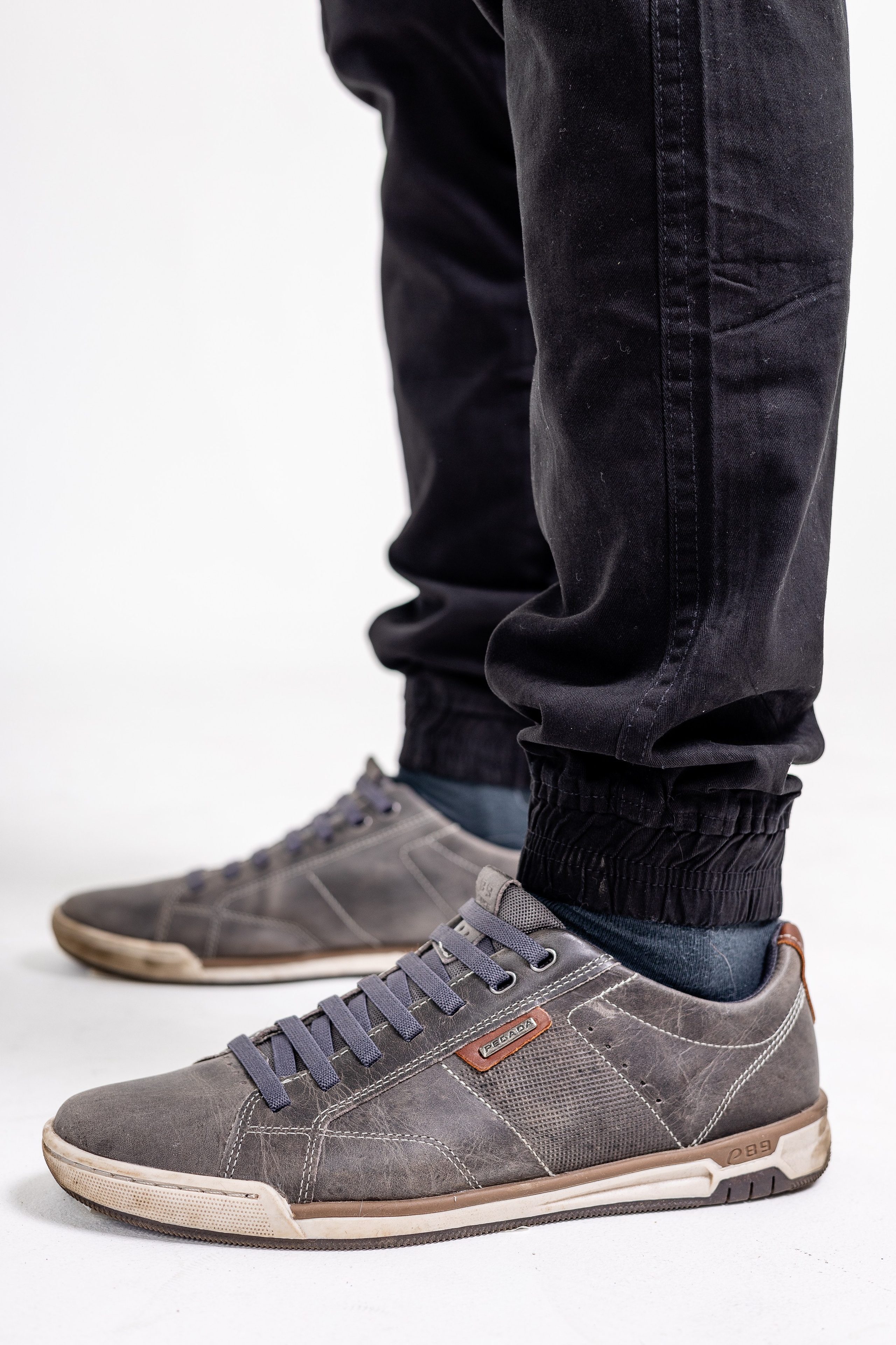 Штаны. Фотограф Елена Медок Калининград