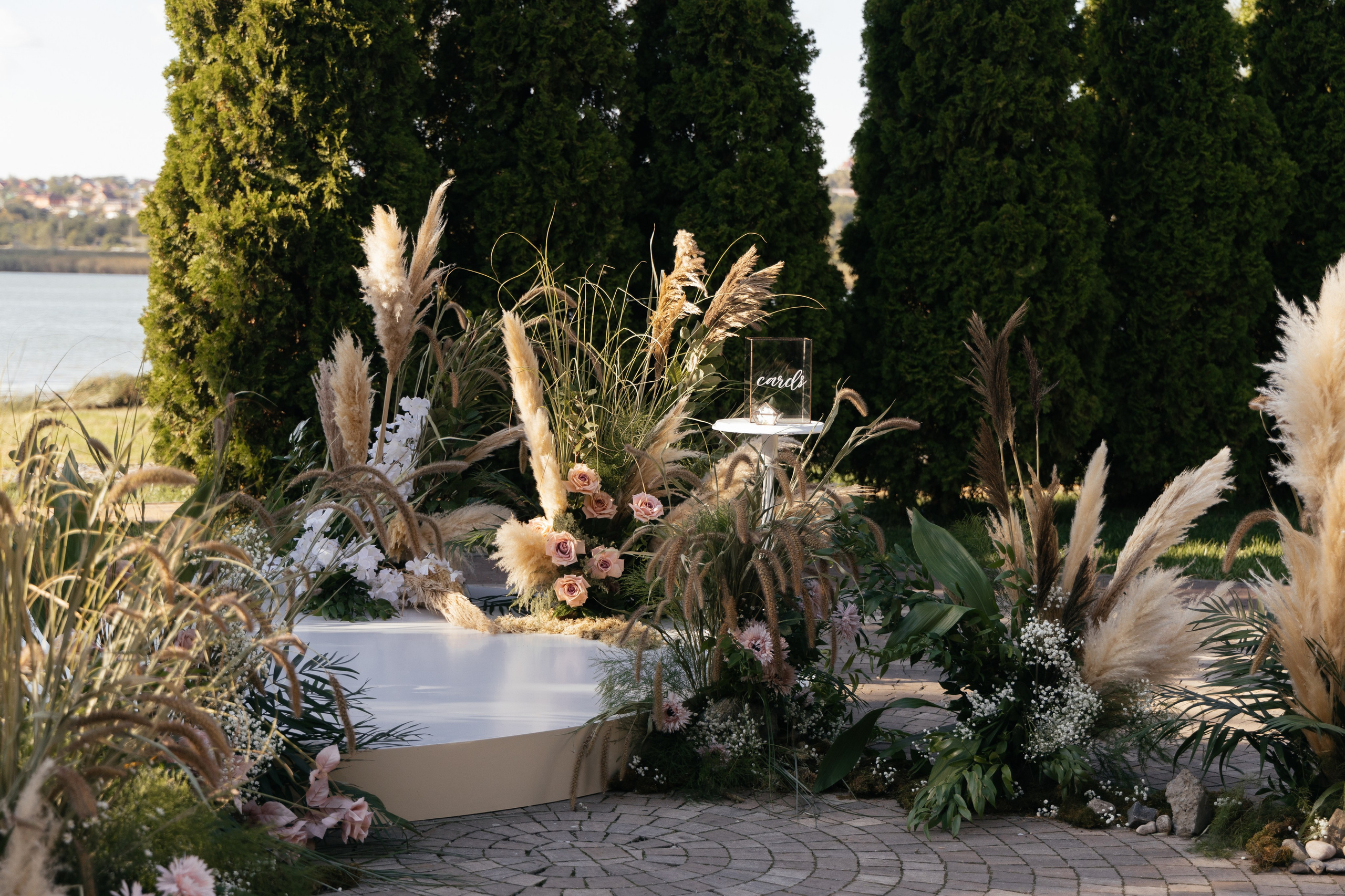 Свадебная фотосессия в Ростове. Свадебный организатор в Ростове-на-Дону Яснов Роман