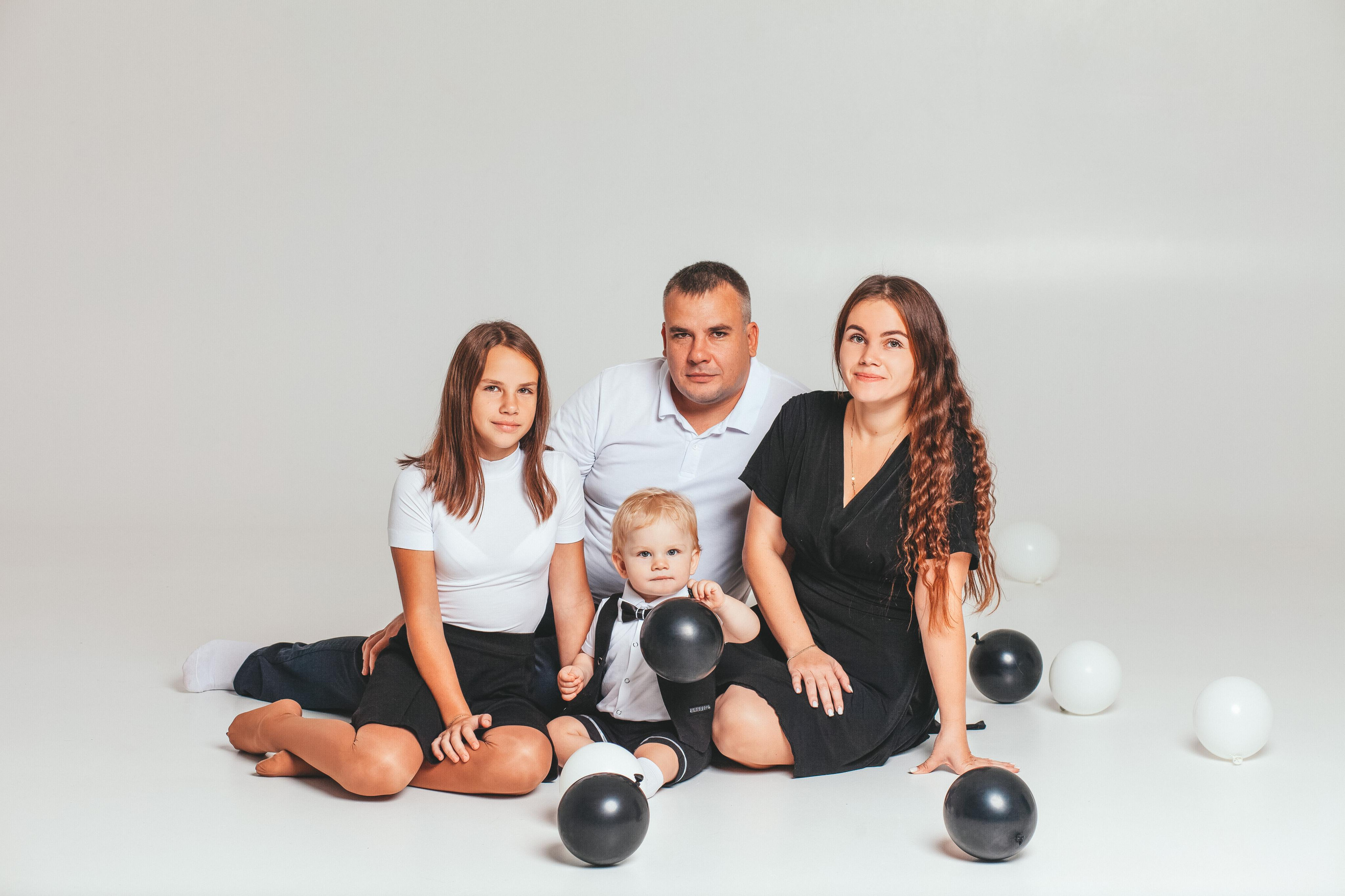 Алина, Сергей, Вика и Дима. Семейный фотограф в Екатеринбурге и Красноуфимске Евгения Лягаева