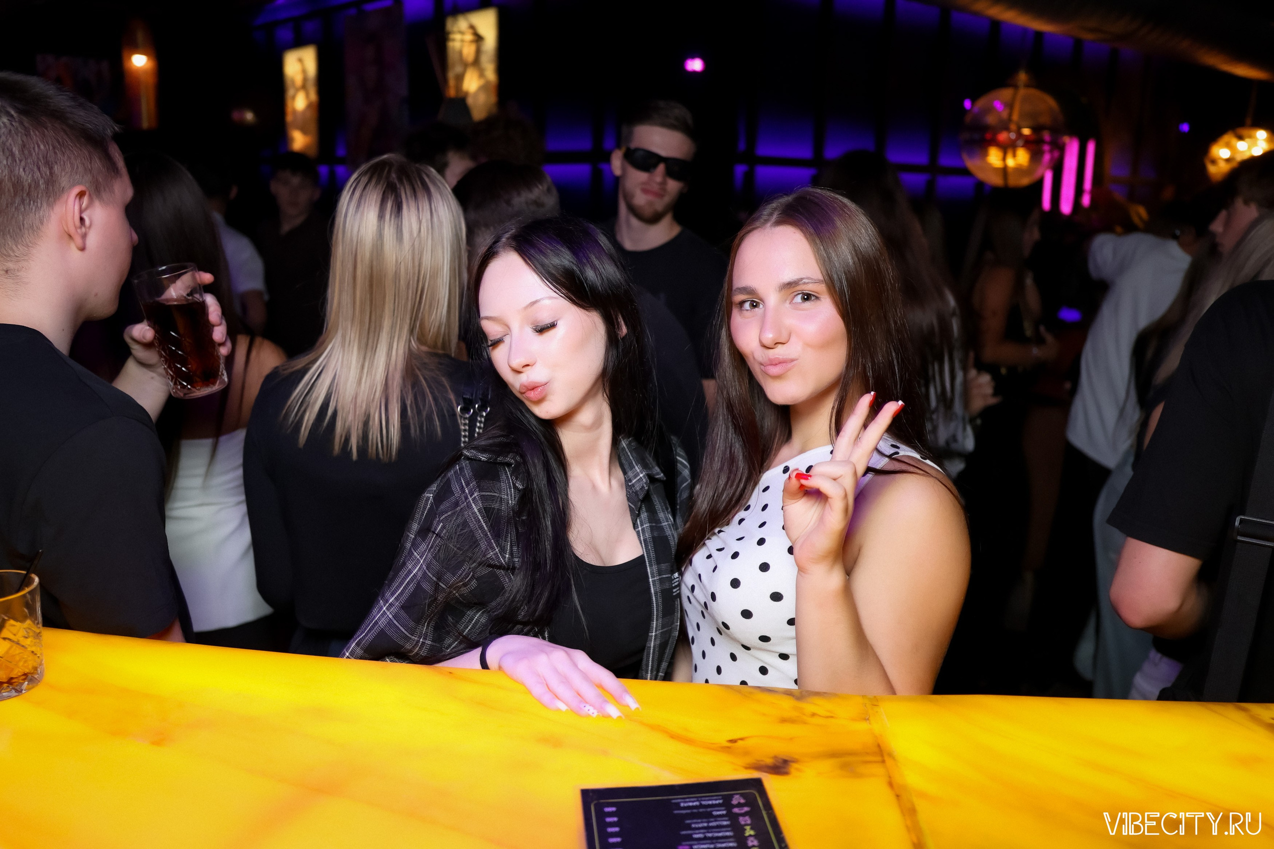 DOUBLE U. VIBECITY.RU Вайб Сити Ру Фоторепортажи Фотоотчеты Калининград