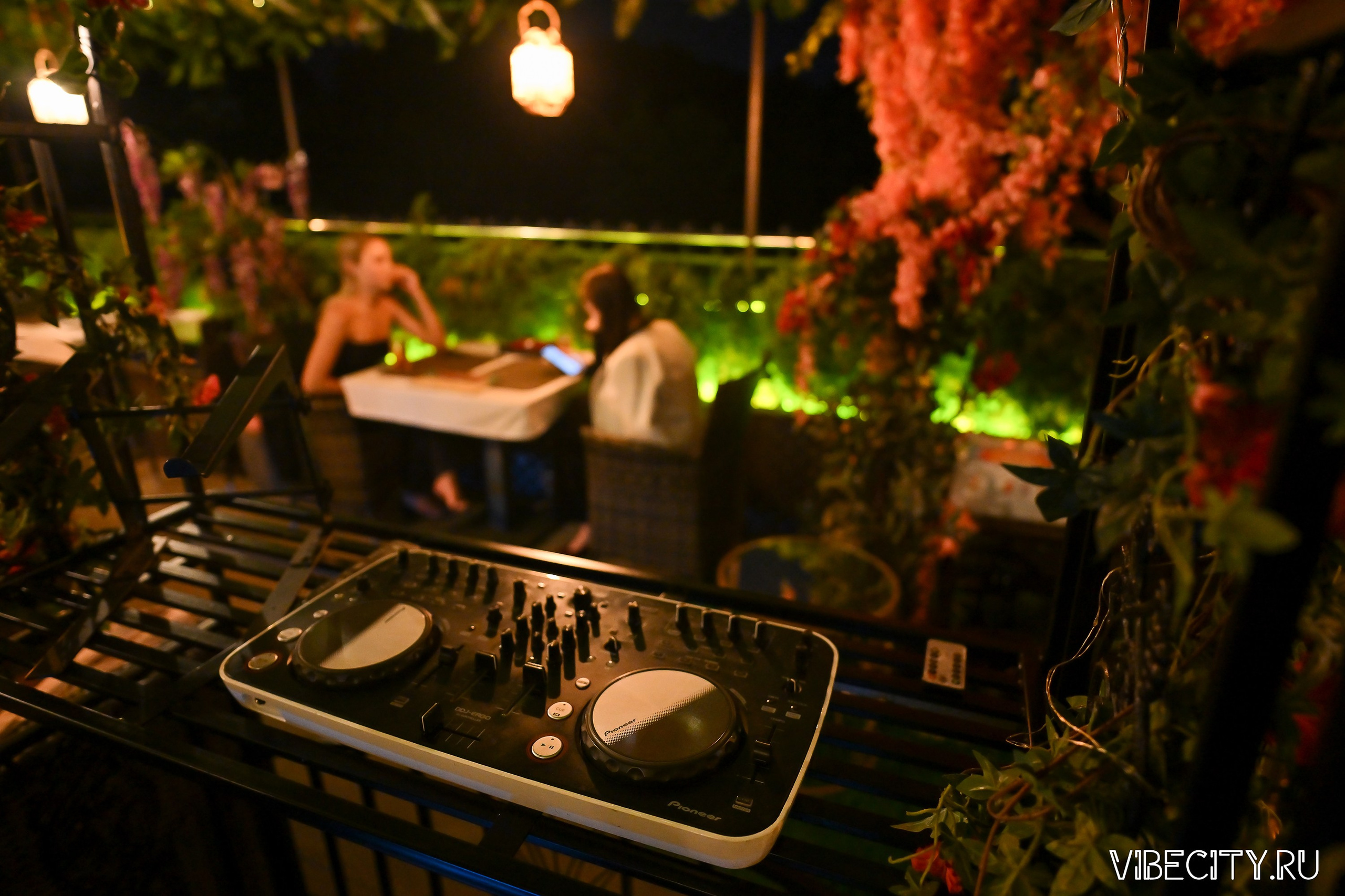 DOUBLE U. VIBECITY.RU Вайб Сити Ру Фоторепортажи Фотоотчеты Калининград