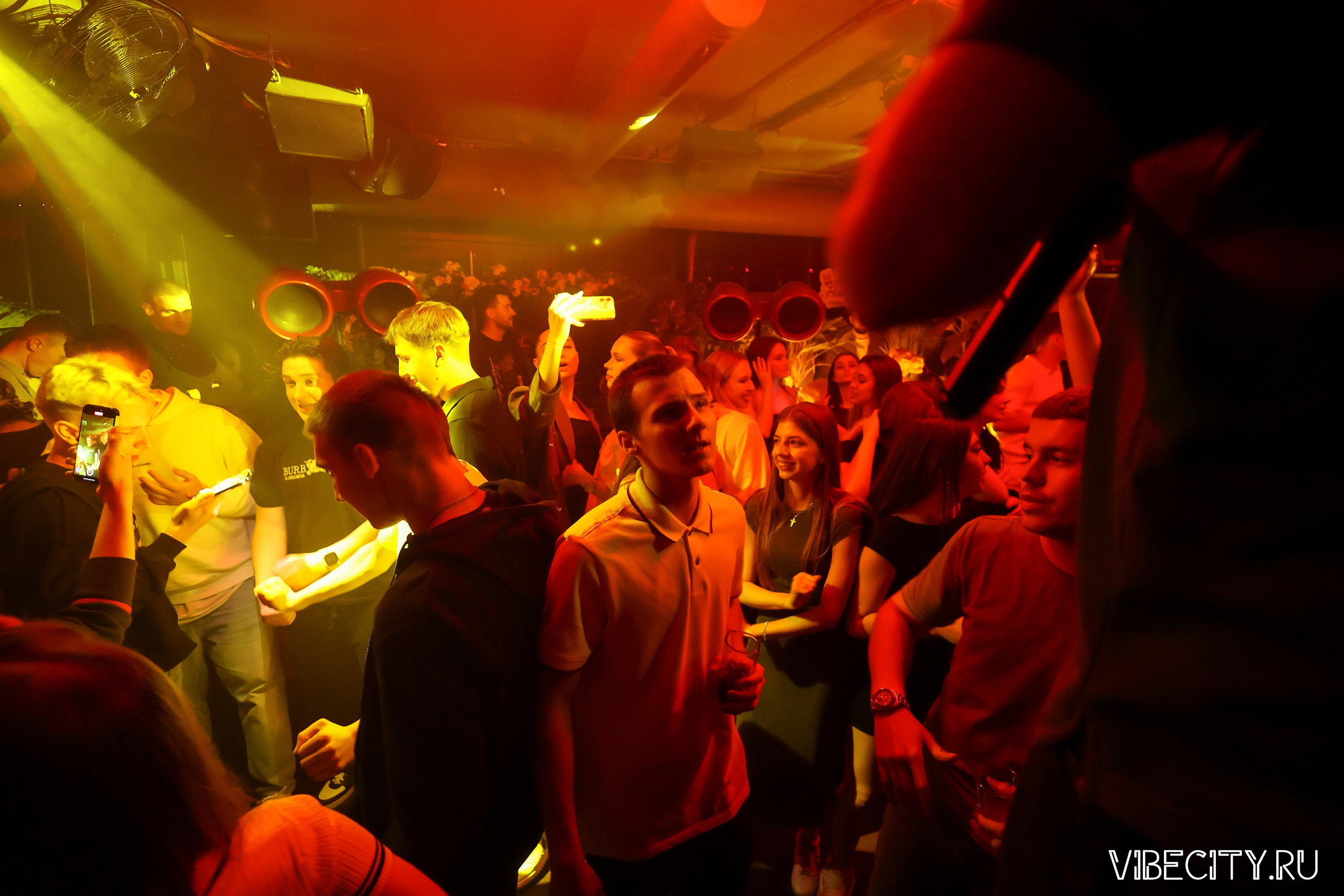 DOUBLE U. VIBECITY.RU Вайб Сити Ру Фоторепортажи Фотоотчеты Калининград