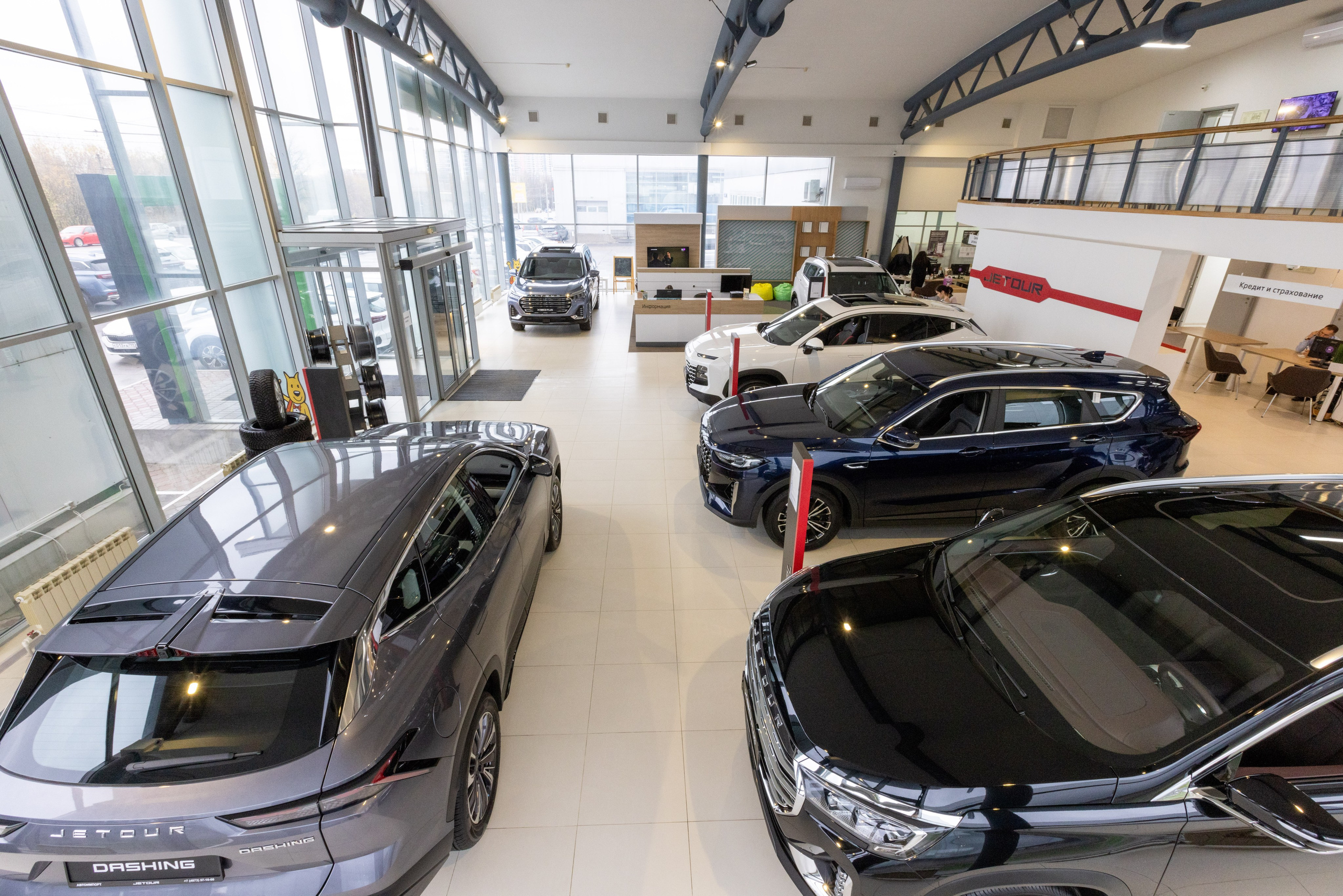 Автосалон Автоимпорт JETOUR. Фотограф в Туле Крупский АнДРей. Фотостудия «КАДР71» в Туле