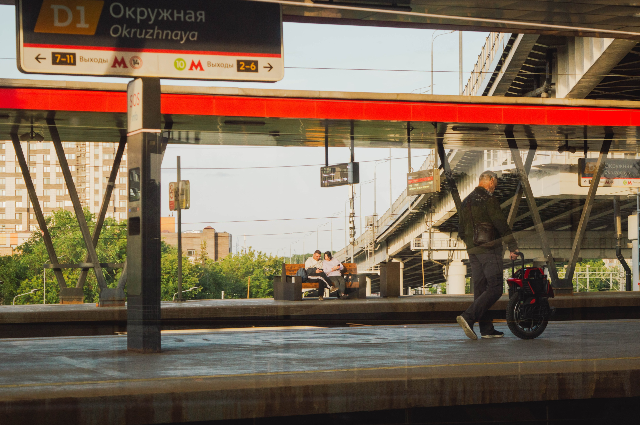Многослойность городского пространства. Фотограф Анастасия Лощакова в Москве