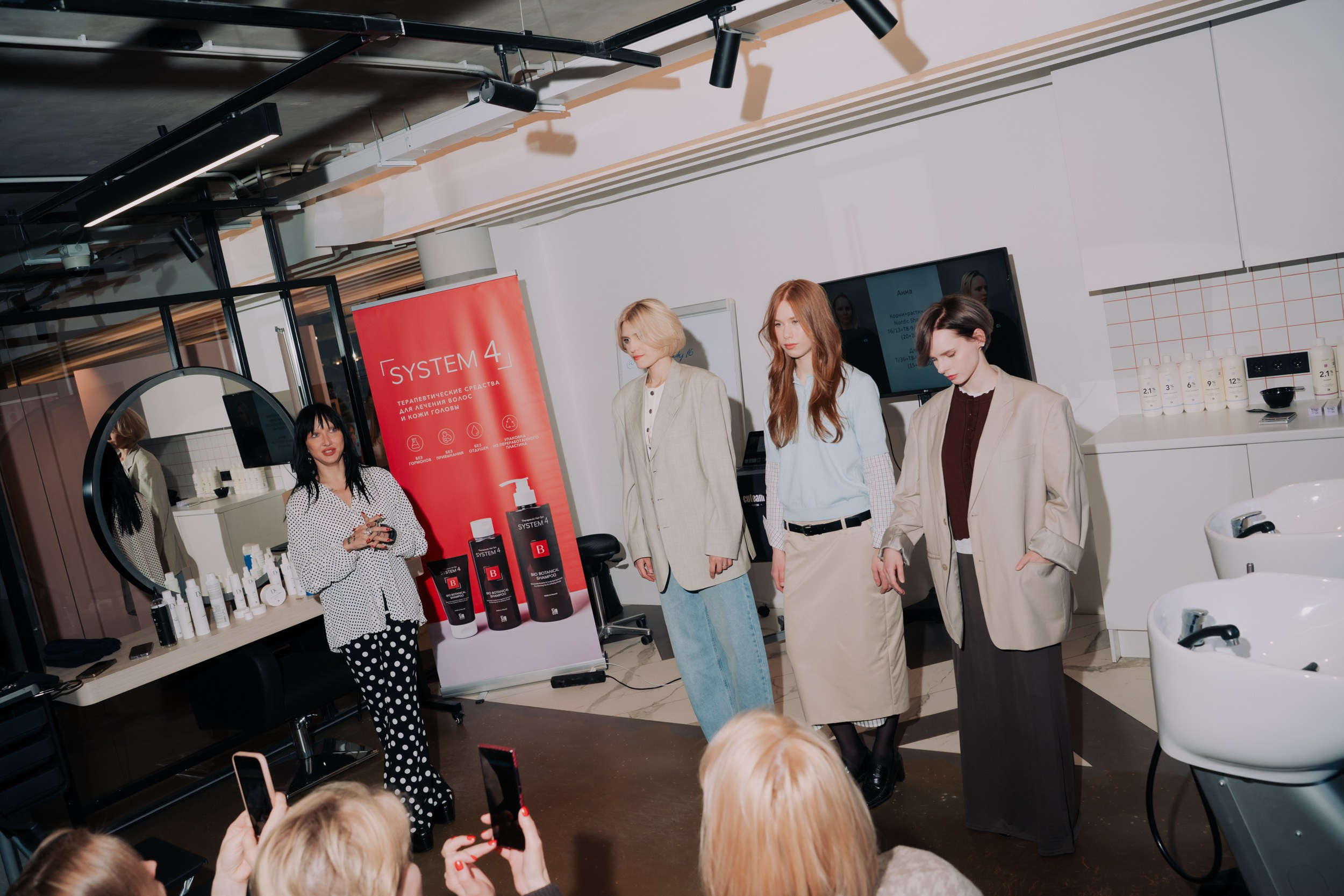 Мастер класс по стрижкам от Олега Курникова. Портретный и репортажный фотограф в Санкт-Петербурге Максим Пашков