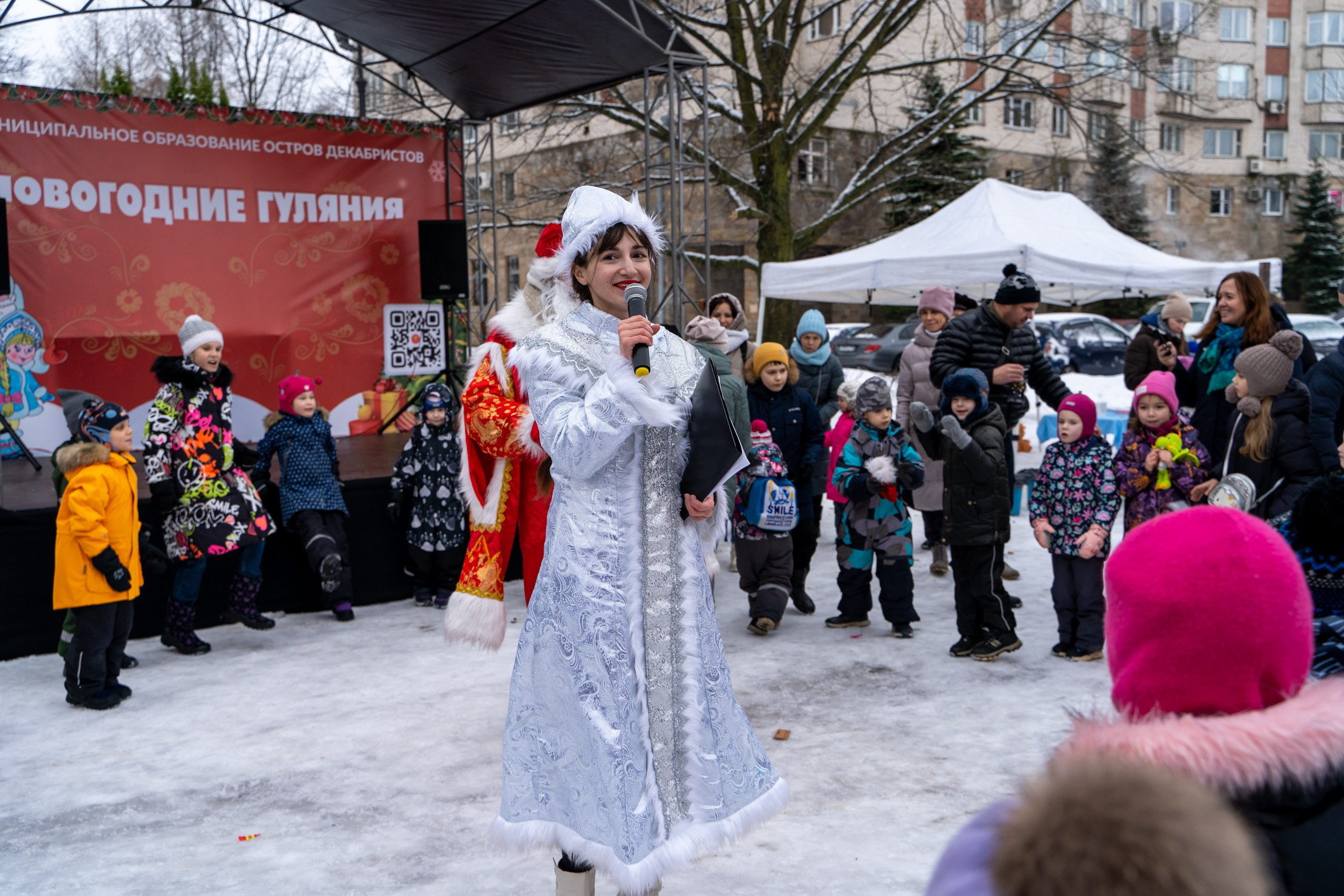 Новогодние гуляния на Васильевском острове. Фотограф в Санкт-Петербурге, фотодни в СПБ