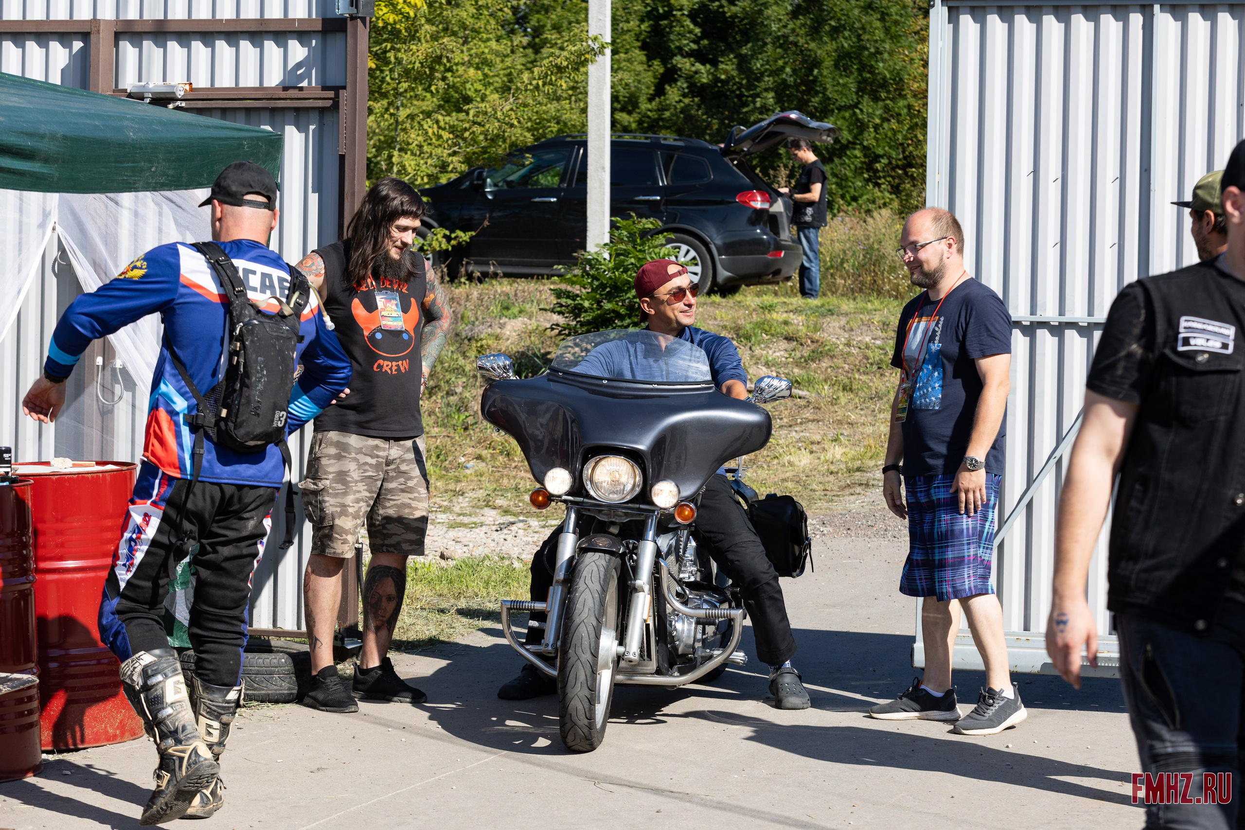 Мотоцунами. Фотограф Ольга Гирусова «Пантерочка» Москва