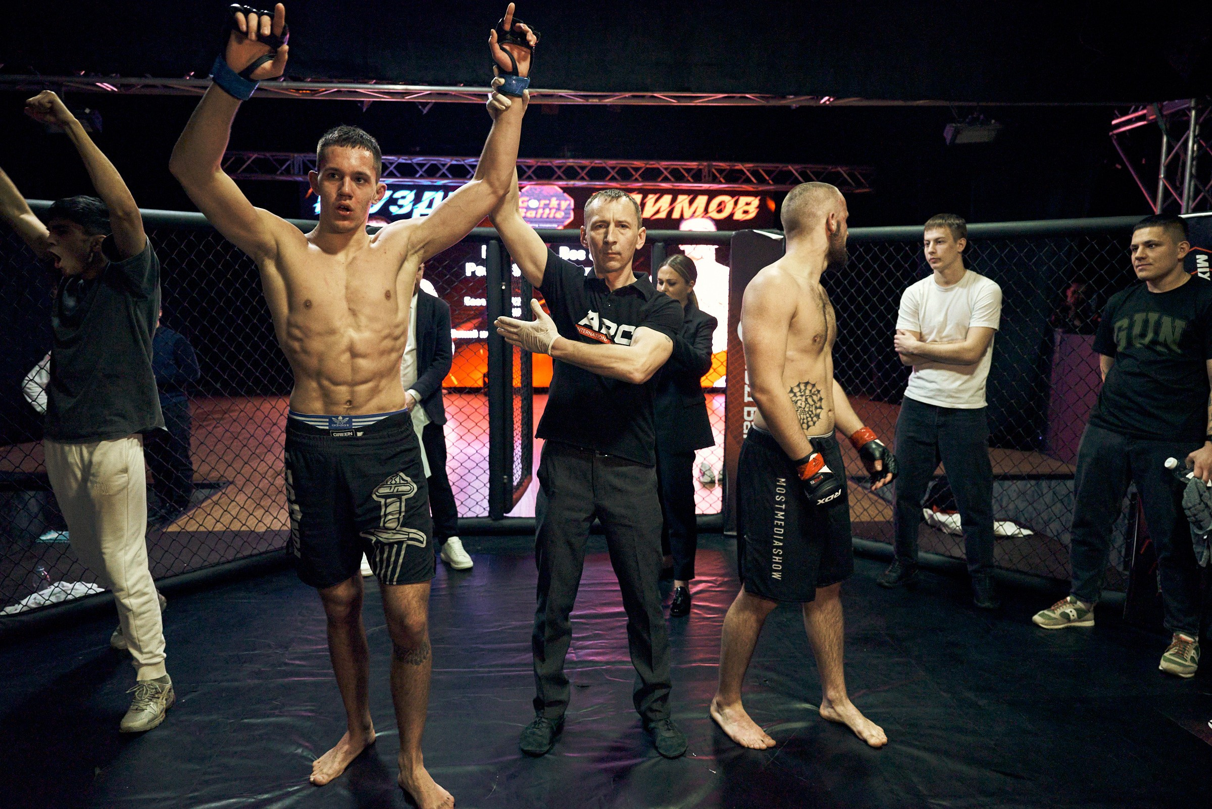 Бои. Маляревич Дмитрий свадебный фотограф