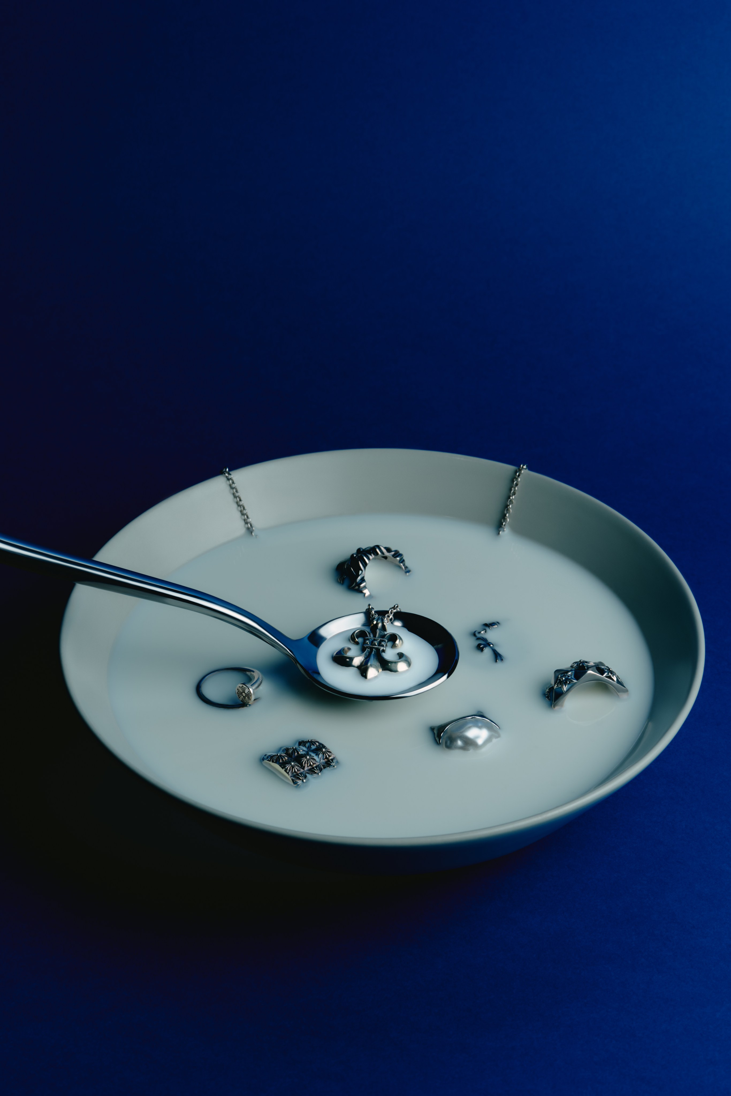 Jewelry. Retouching service