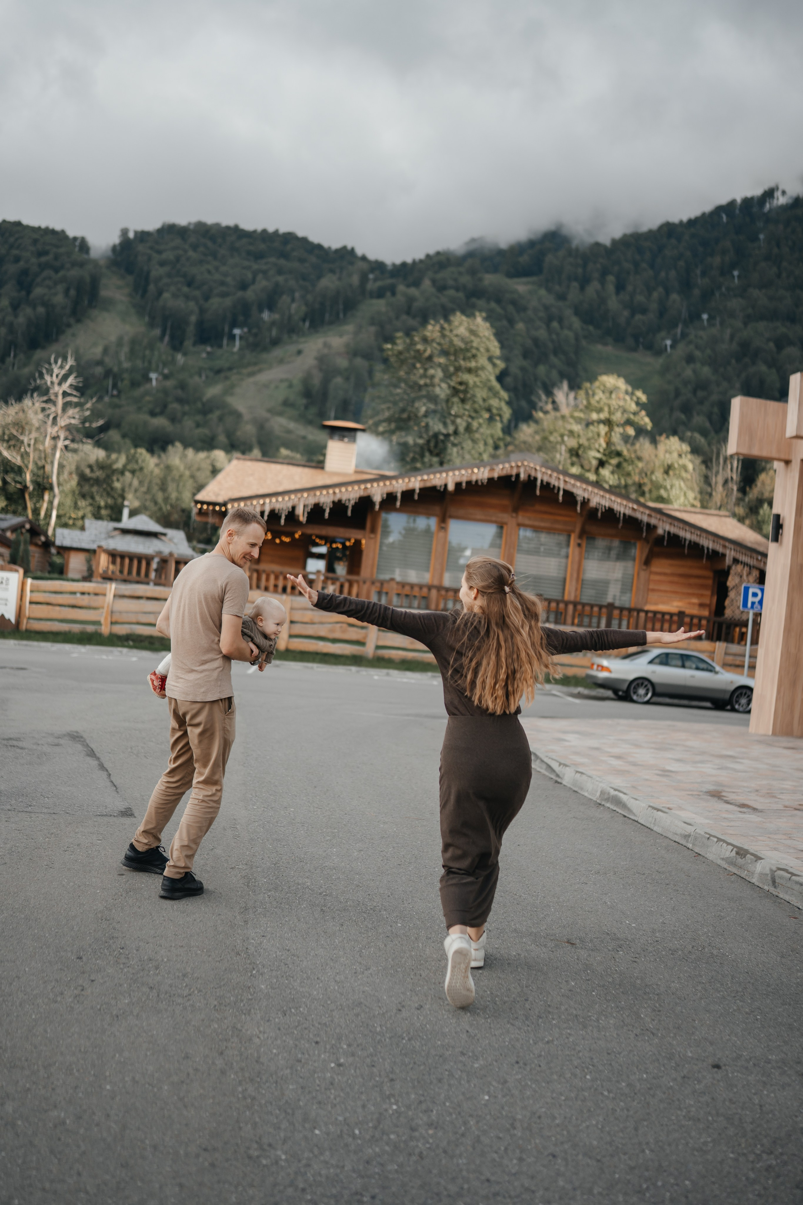 В горах Красной Поляны. Главная