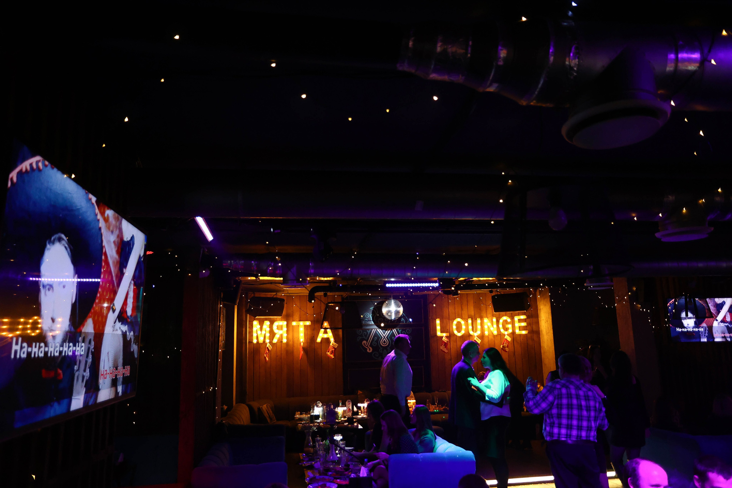 22/12/23 Новогоднее караоке в Мята Спортивная. Мята Спортивная — Кальянная, караоке, бар в Минске