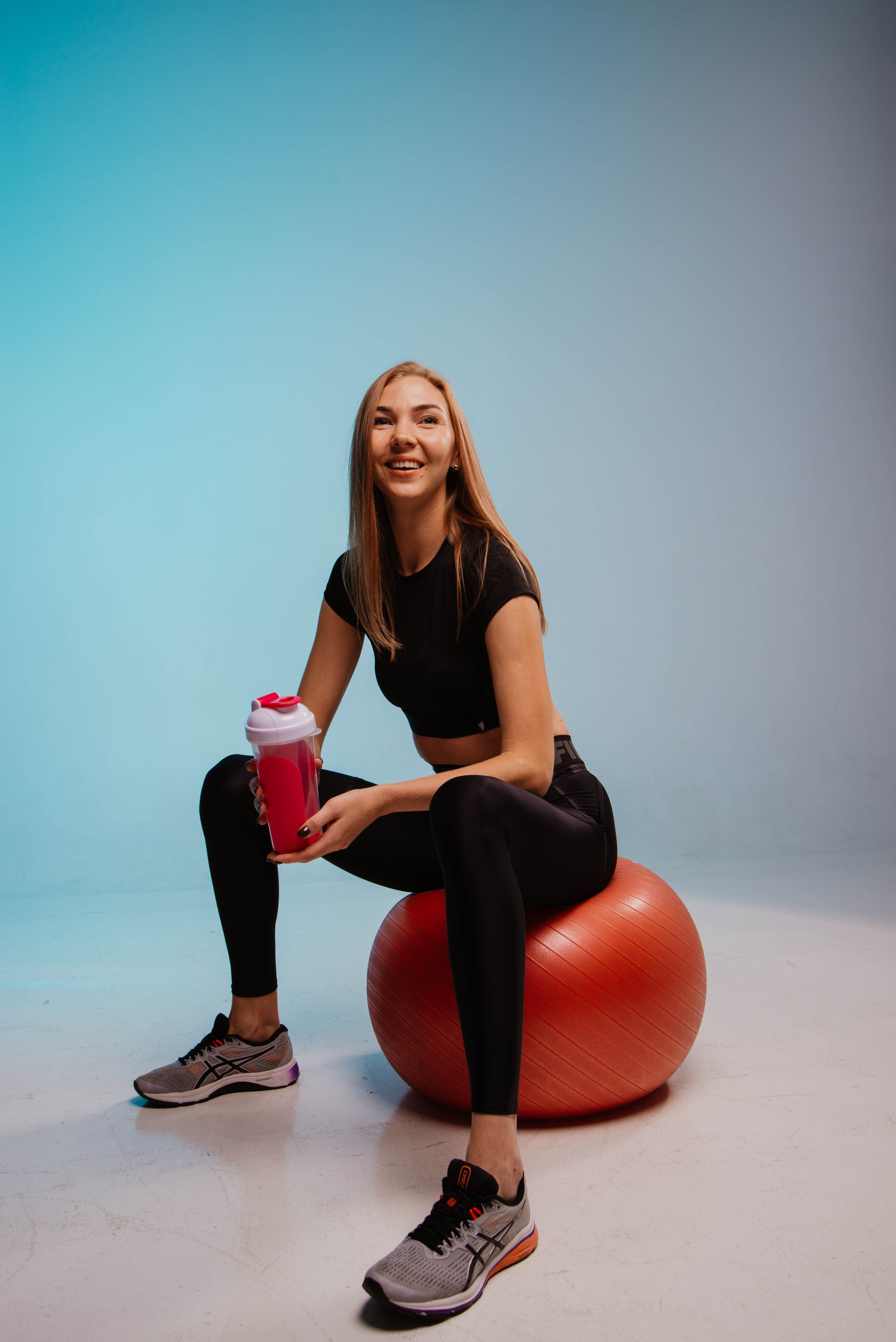 Реклама для сети «FIZкультура». Ксения Glossa. Портретный и репортажный фотограф в Самаре