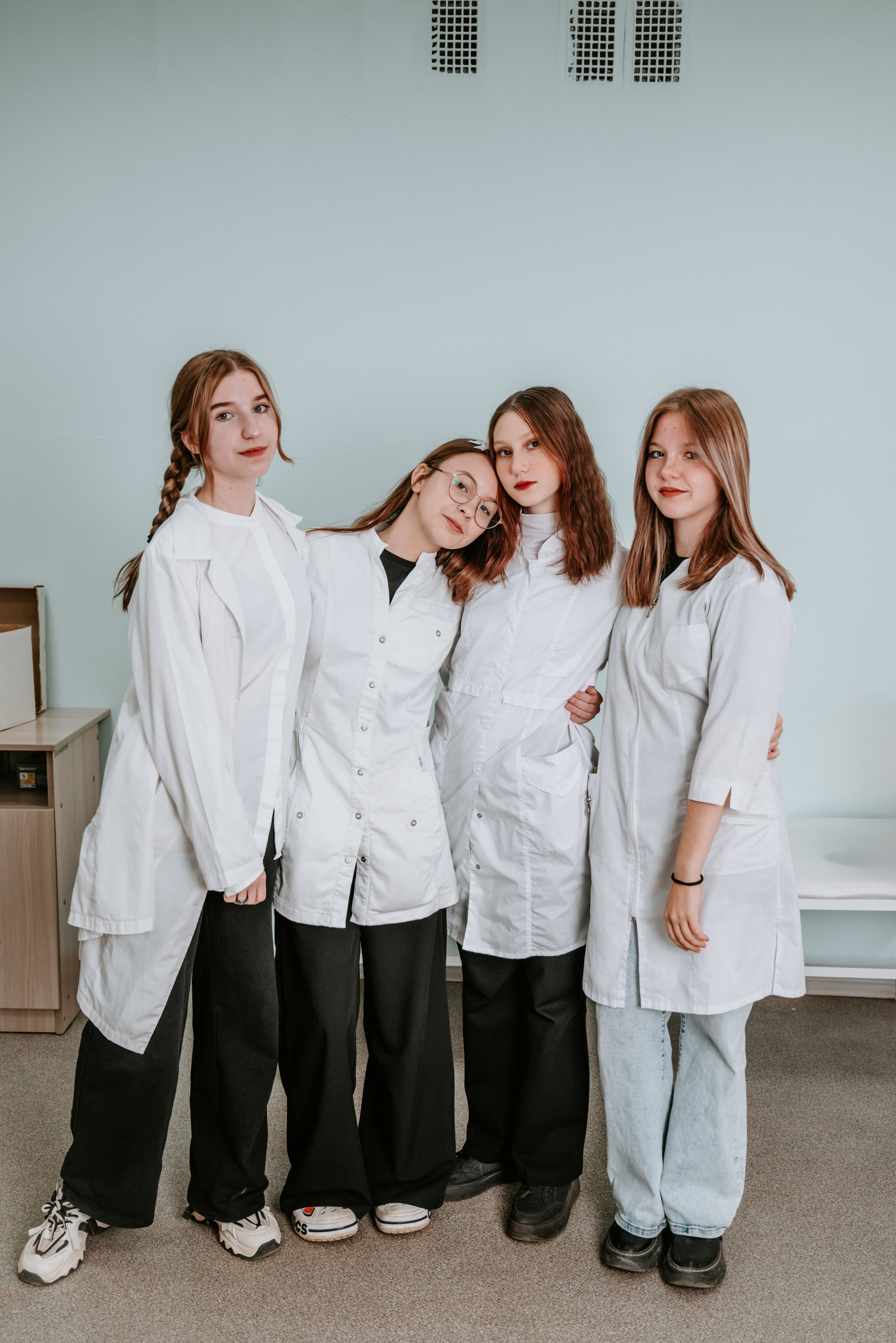 Старшая школа. Фото. Современные выпускные альбомы. Воткинск