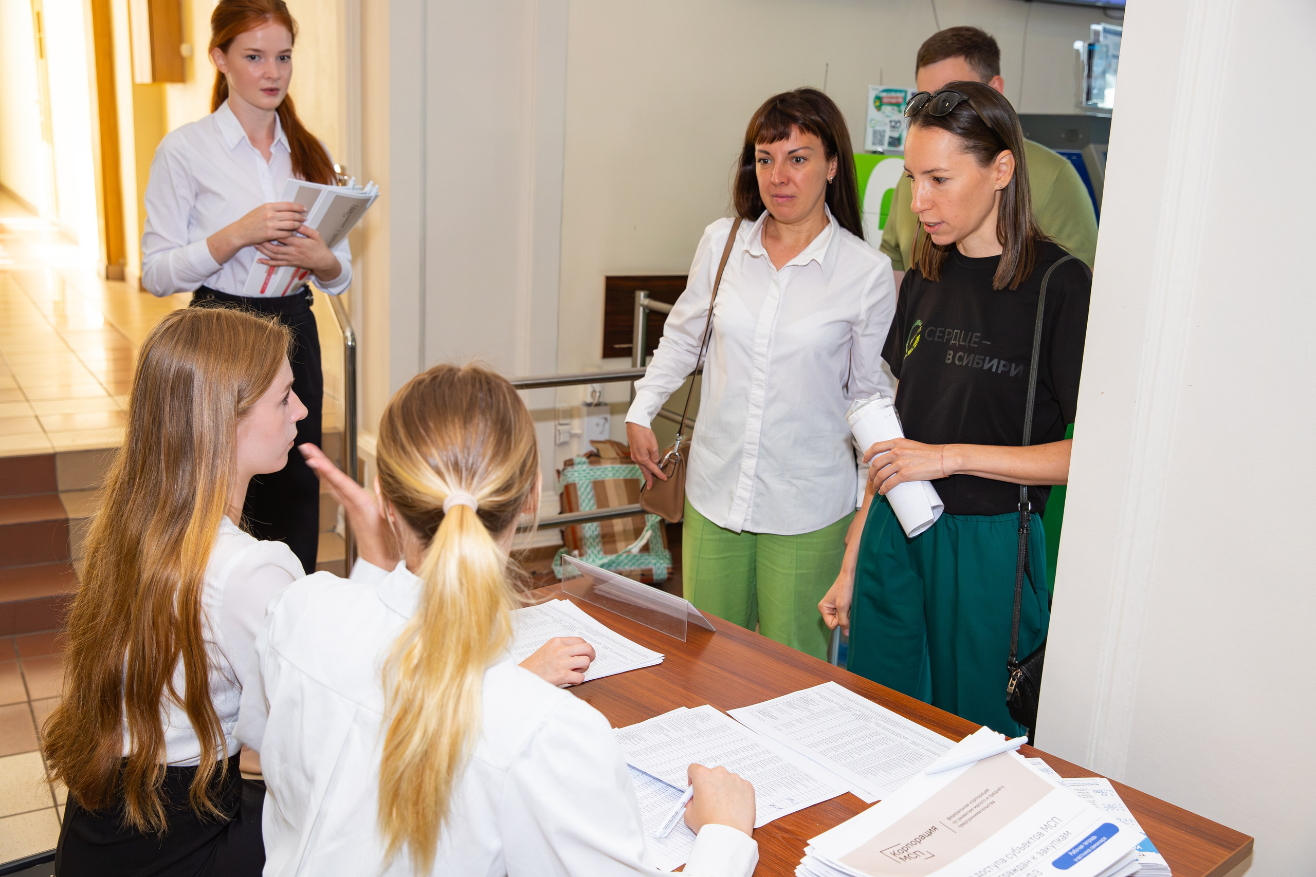 Бизнес конференция между крупным бизнесом и малым. Фотограф Александр Поздняков  Новосибирск