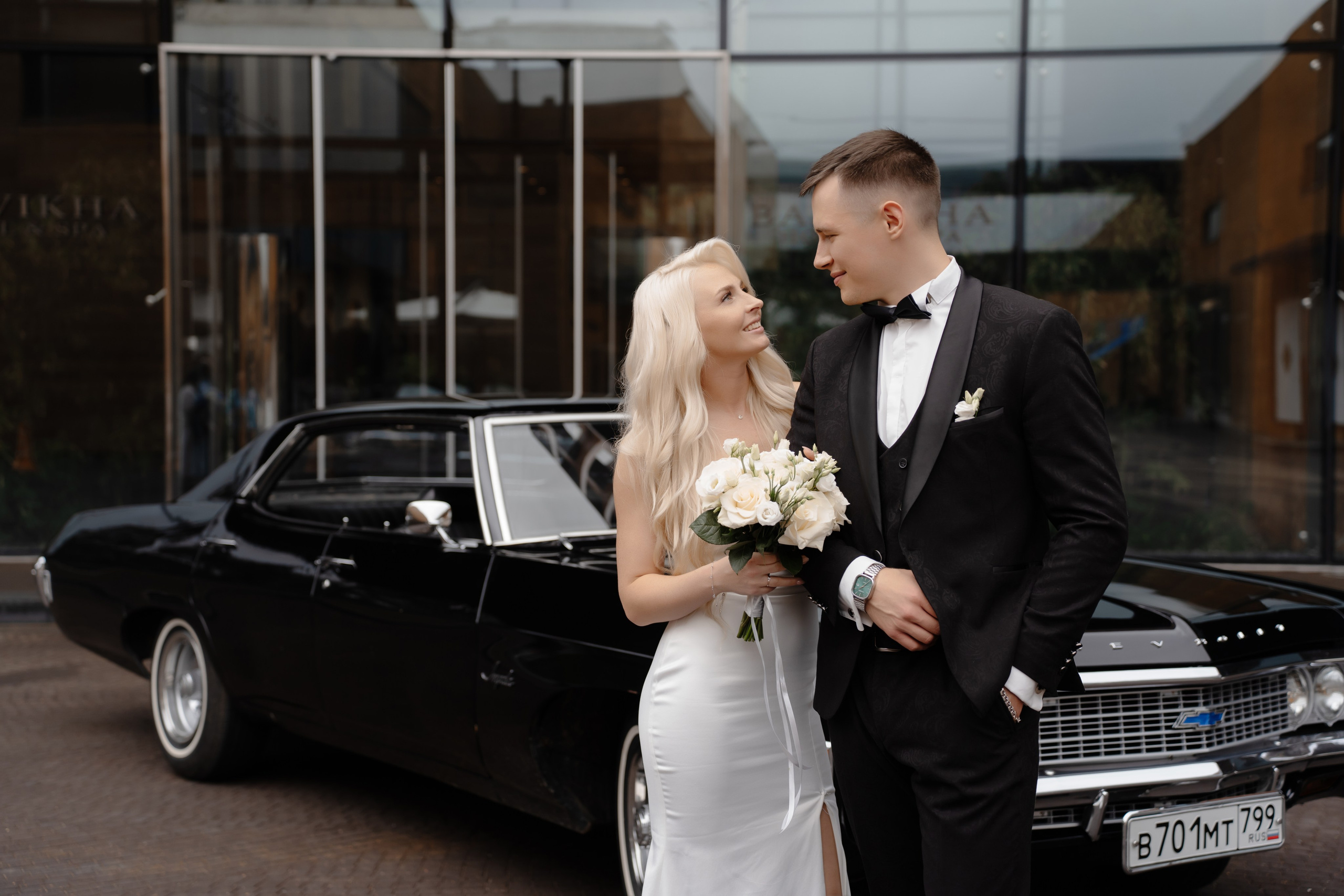 Свадебная фотосессия в Barvikha Luxury Village. Свадебный и семейный фотограф в Москве Светлана Зоткина