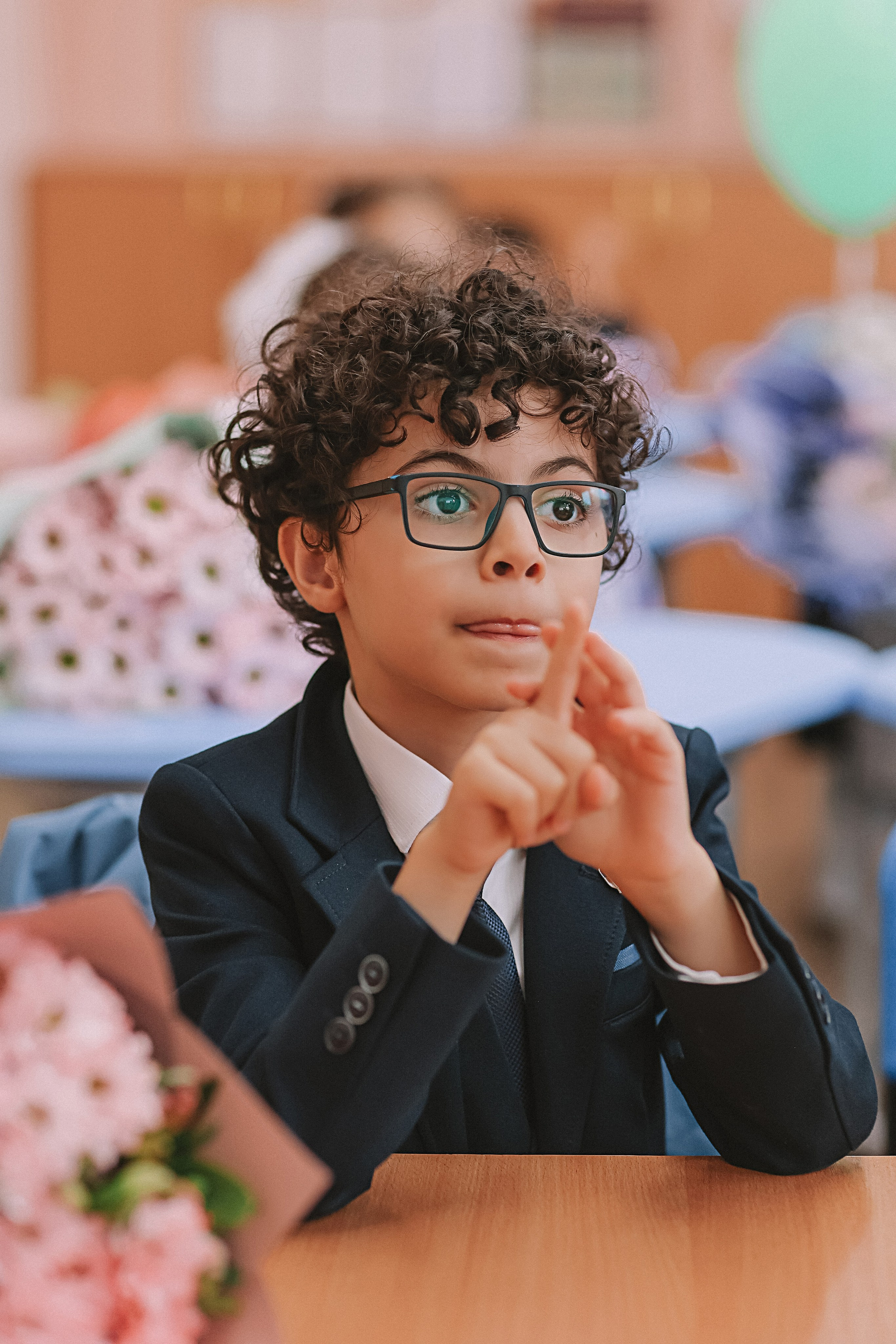 1 сентября линейка+кл час+портреты. Семейный фотограф Тюмень, фотограф на роды Салмина Мария