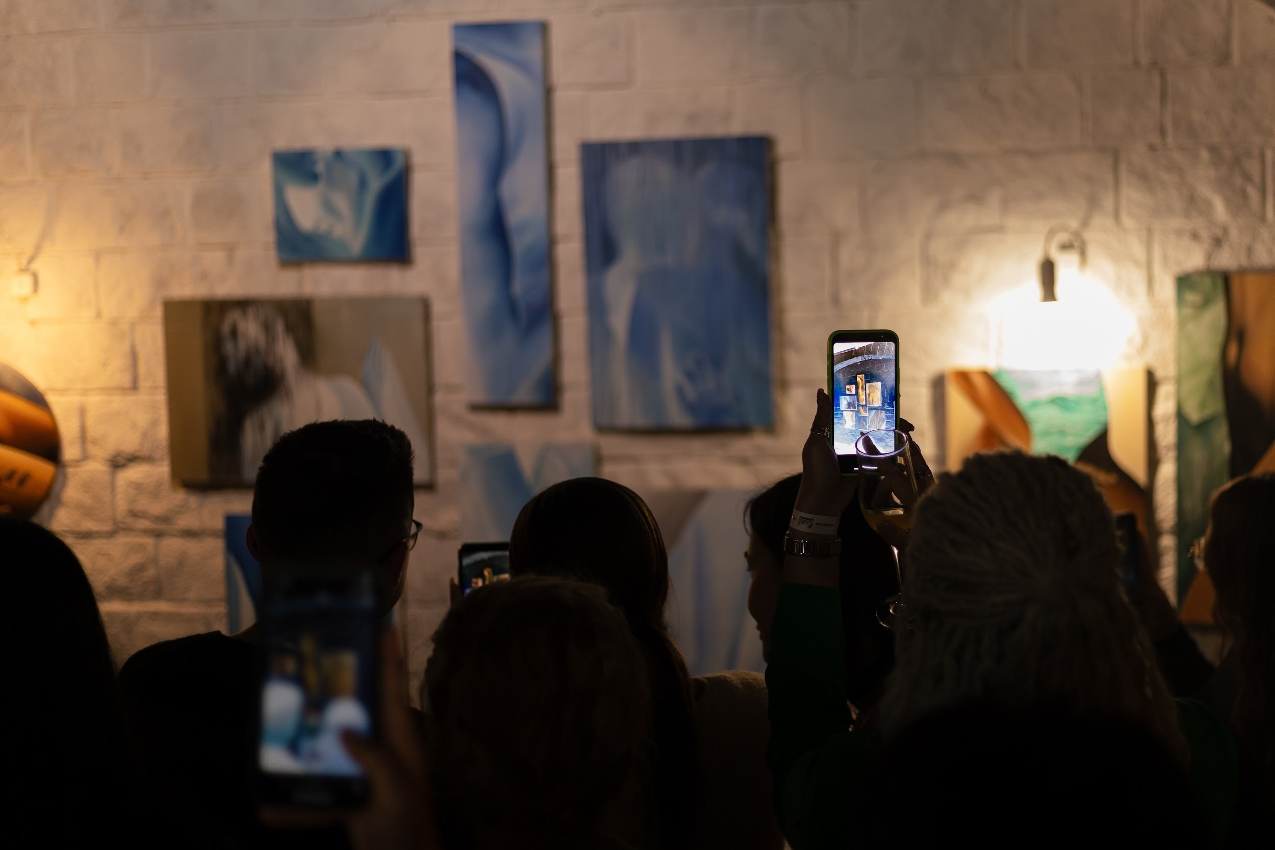 Выставка Вахмистровой. Свадебный и семейный фотограф в Сургуте и ХМАО Черепанова Наталья