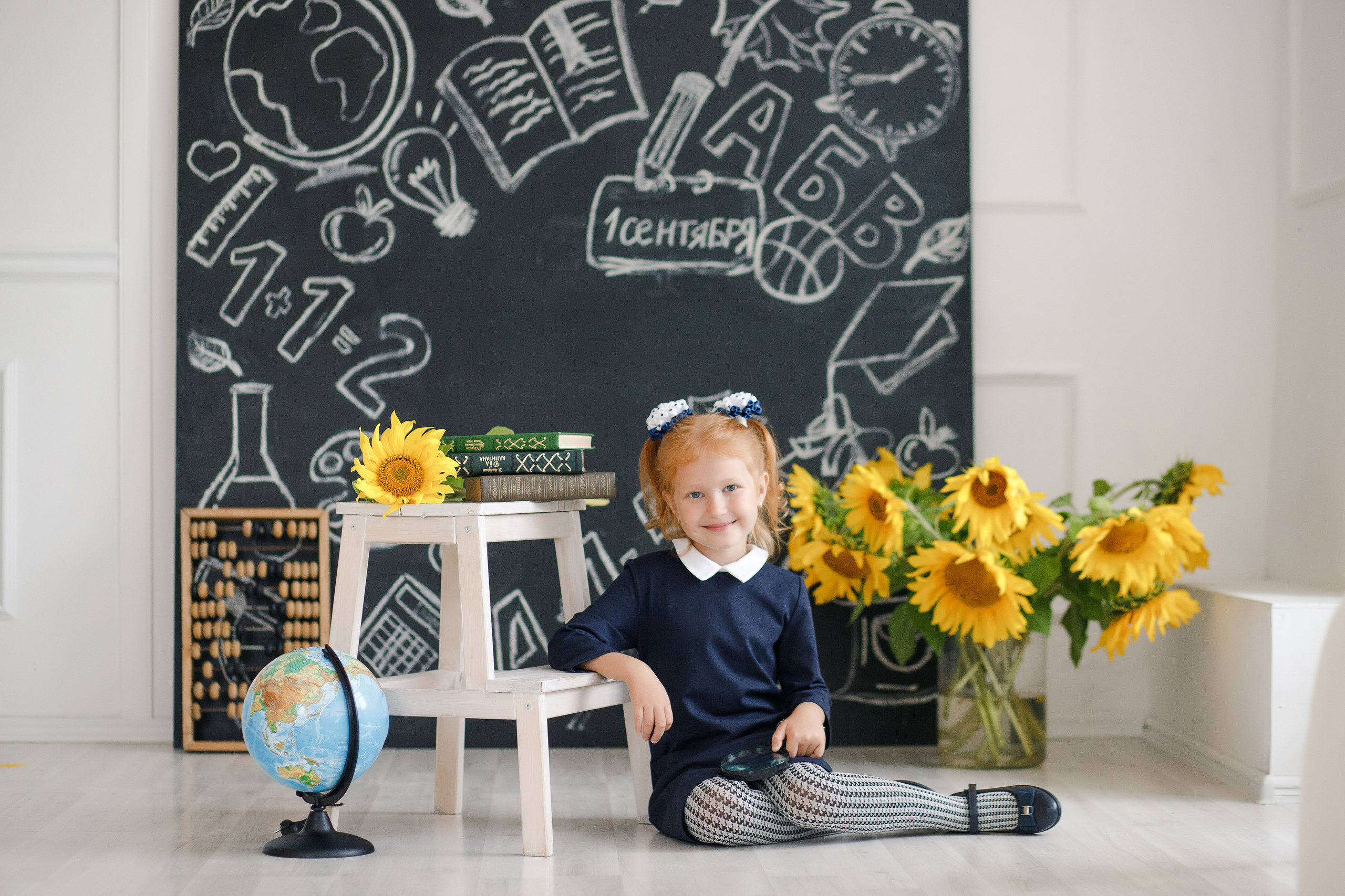 Семейная фотосессия в фотостудии и на природе в Твери. Свадебный и семейный фотограф в Твери и Тверской области