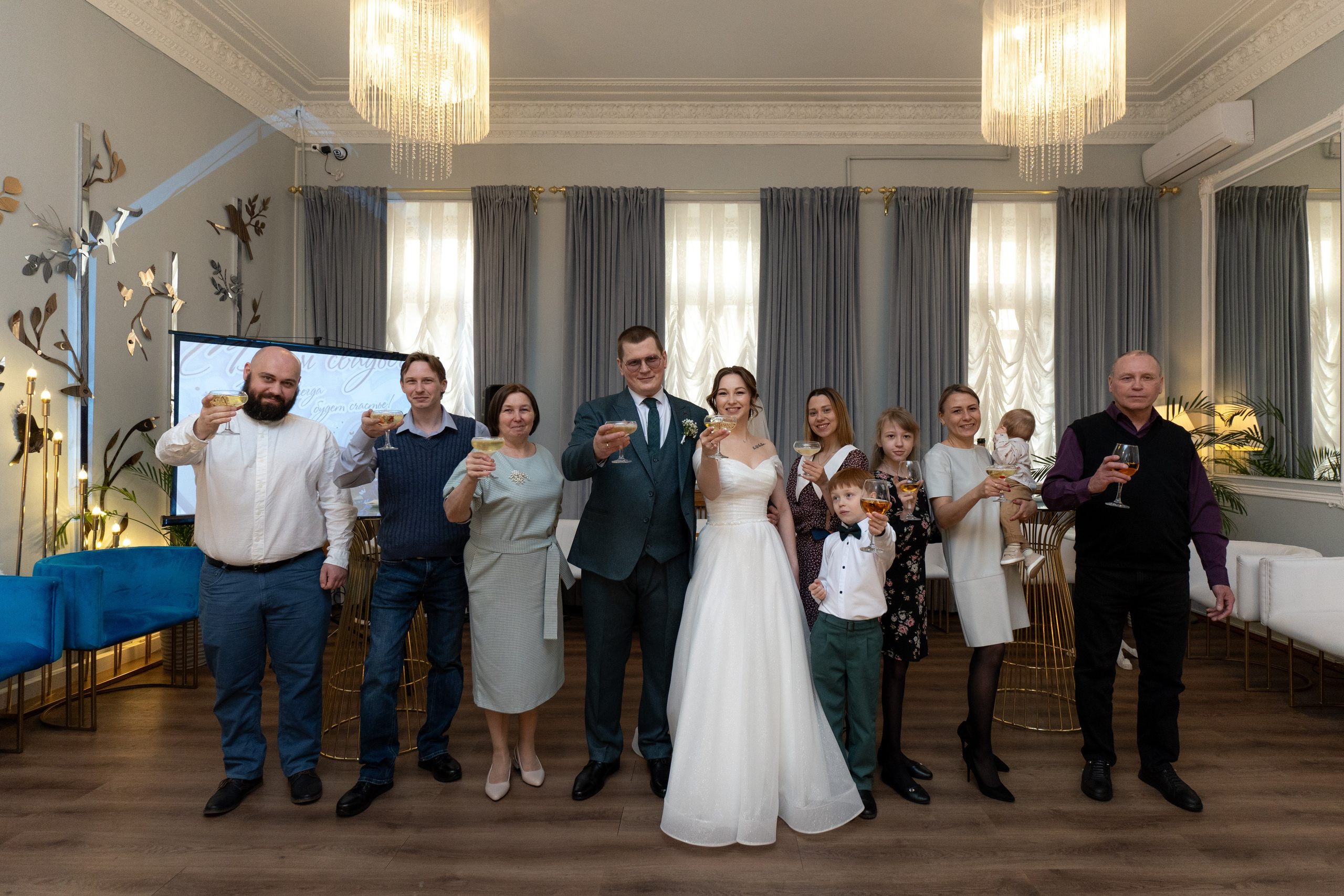 Свадебная фотосессия во дворце 2 на Фурштадской. Свадебный фотограф Александр Невский в Санкт-Петербурге