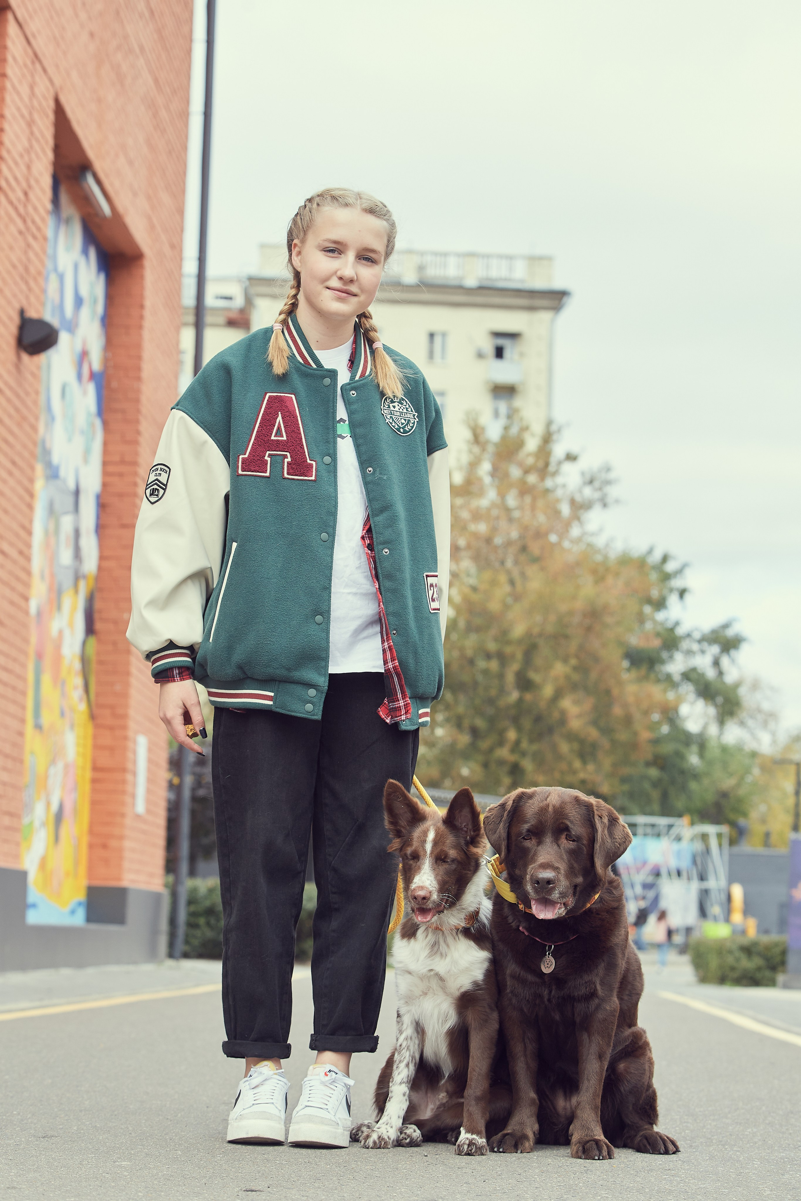 Портретная фотосессия Софы и питомцев. Екатерина Осипова — профессиональный фотограф в Москве