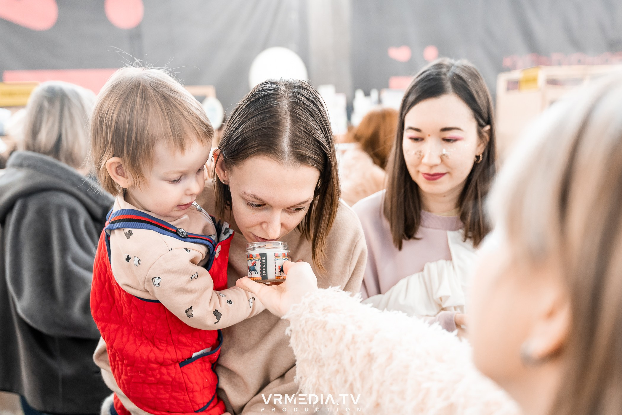 Традиционный весенний БАЗАР и GARAGE SALE в культурном пространстве «Р